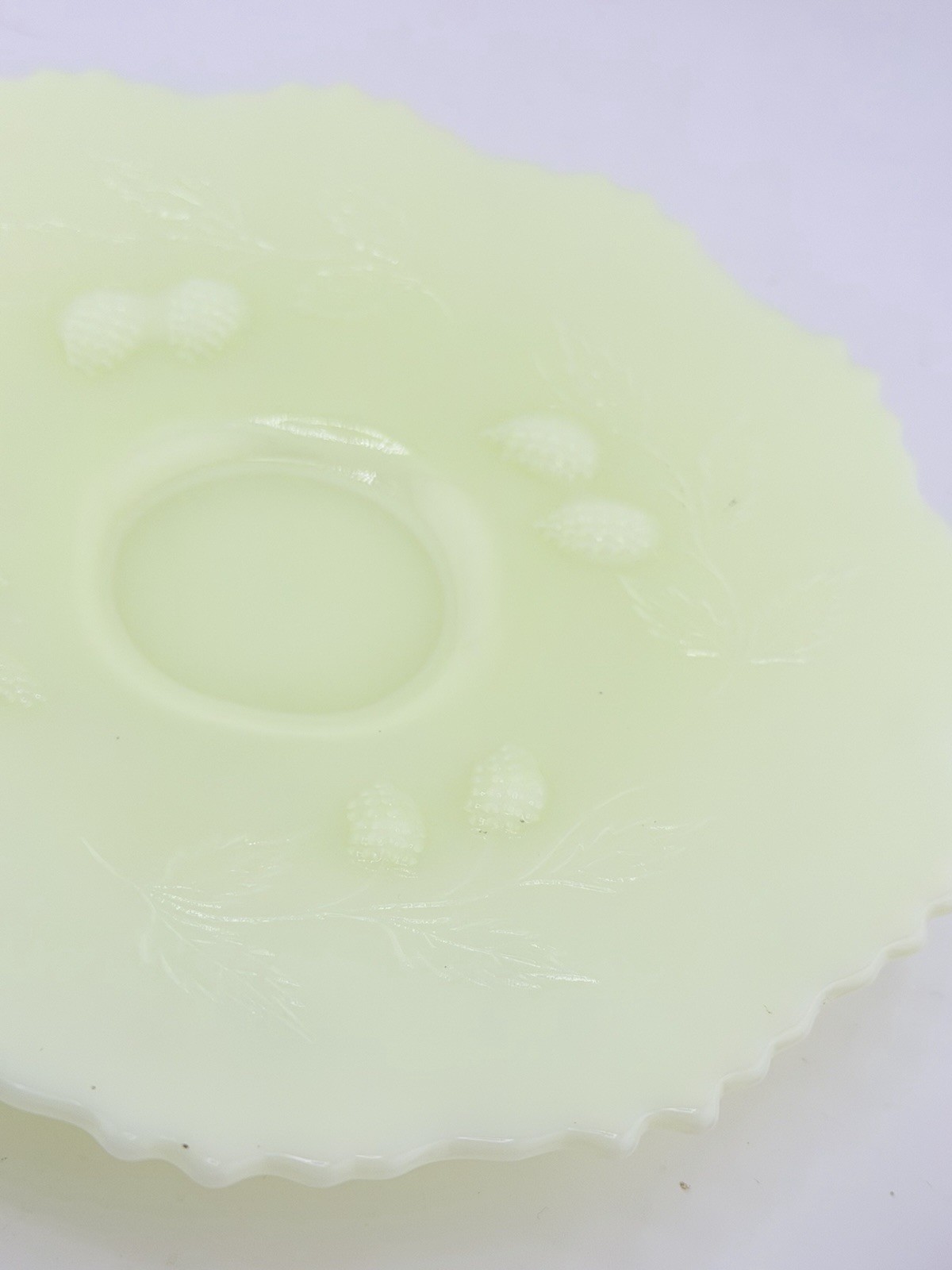 Antique EAPG Custard Glass Berries With Leaves Plate Uranium Glow