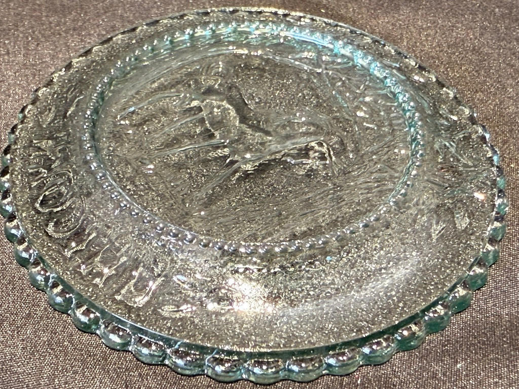 Green Vaseline glass Unicorn plate tea cup horse uranium pony saucer selenium 3″