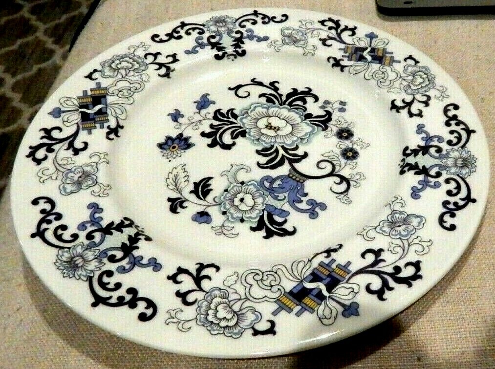 SET of 3 NANKIN SALAD PLATES by ROYAL DOULTON MADE IN ENGLAND 8″ ex cond