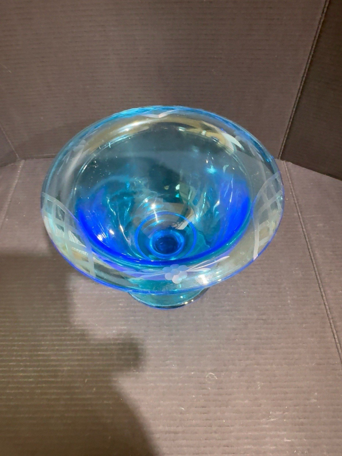 Hand Blown Cobalt Blue Art Glass Pedestal Compote Bowl Etched Iridescent Rim 6”