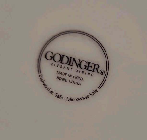 SET OF 5 Godinger Elegant Dining Bone China Round White 9 1/8” Luncheon Plates