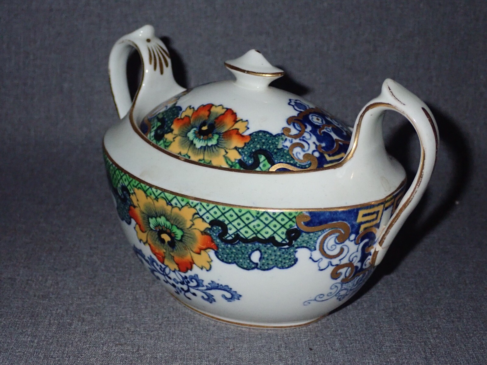 Coronet English Bone China Sugar Bowl Asian Floral & Scrolls Pattern Gold Accent