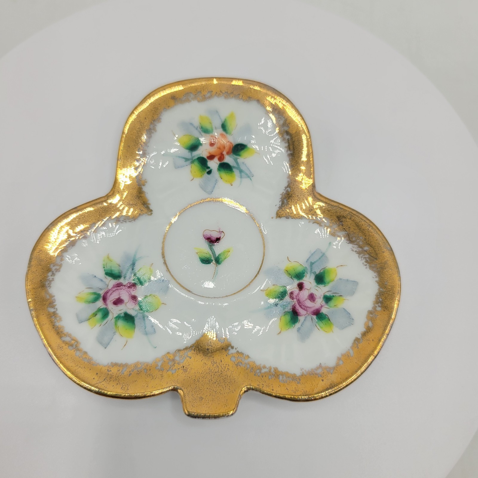 Vintage Made in Occupied Japan Porcelain Tea Cup & Saucer Flowers & 24KGold Trim