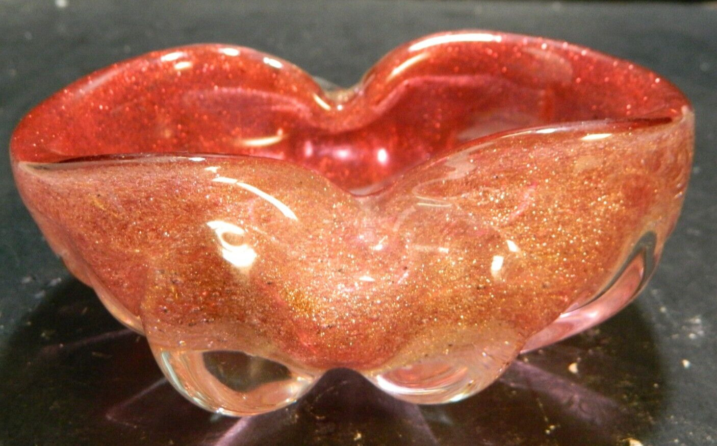 Murano Hand Blown Cranberry Art Glass Pinched Sides Bowl w/ Gold Dust 5.5″ Excel