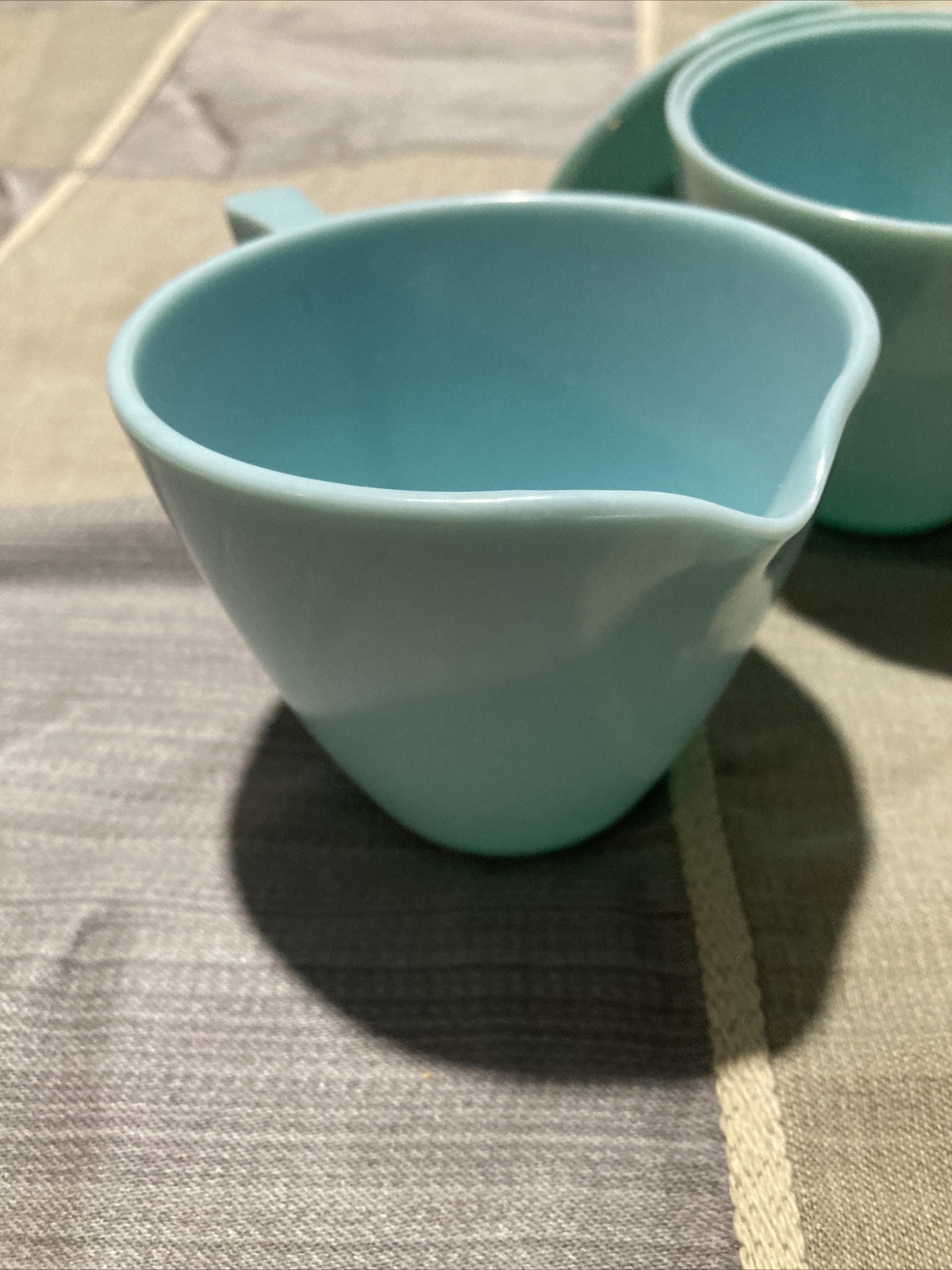 Vintage Turquoise Creamer And Sugar Bowl – Similar To Melmac Material