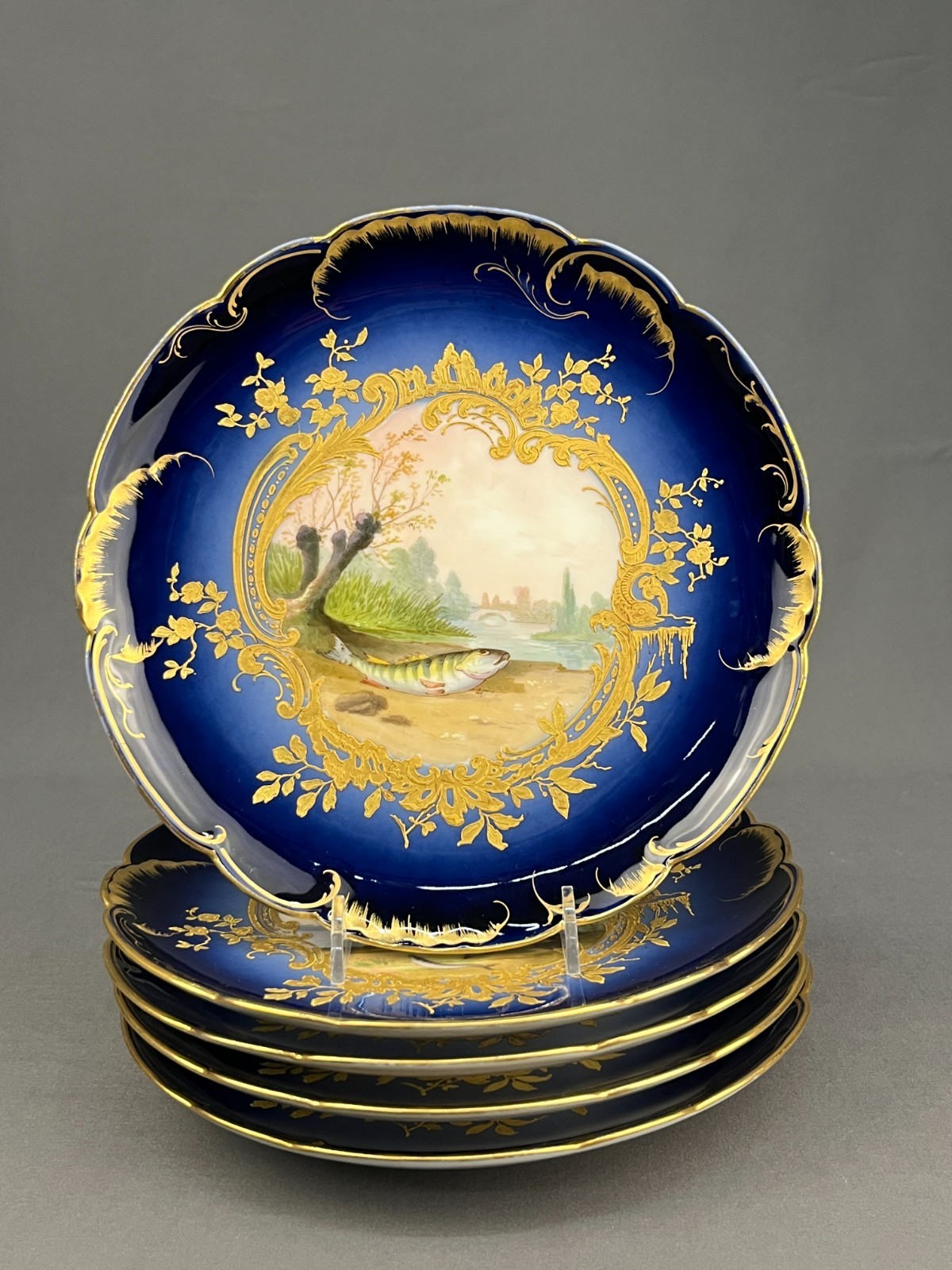 5 Haviland & Co. Hand-Painted 8 ½” Bleu de Four Gilt Fish Plates c. 1876-1899