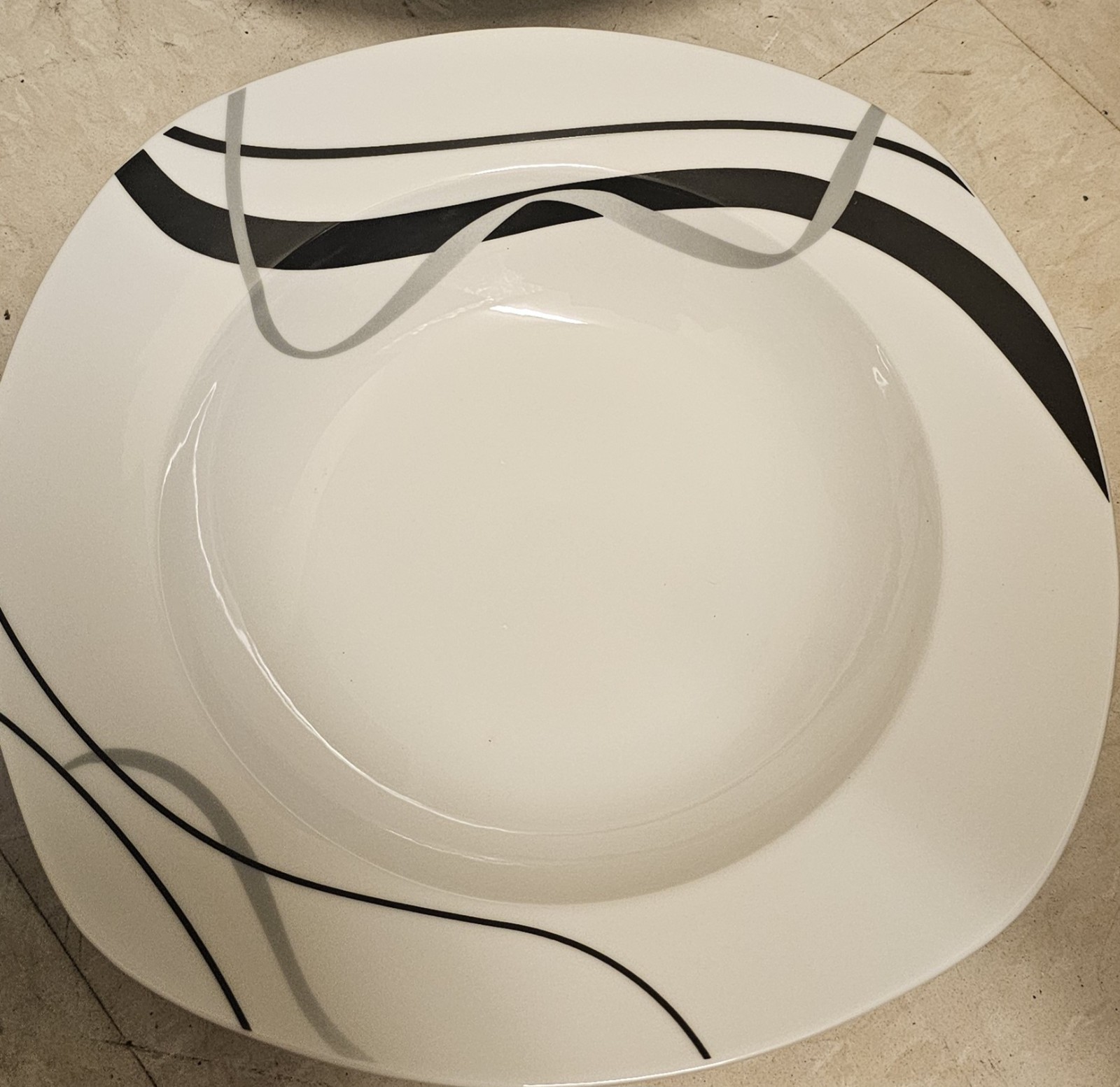 6 Soup Plates – 8.2″ Modern Porcelain – Black/Gray Curve Design