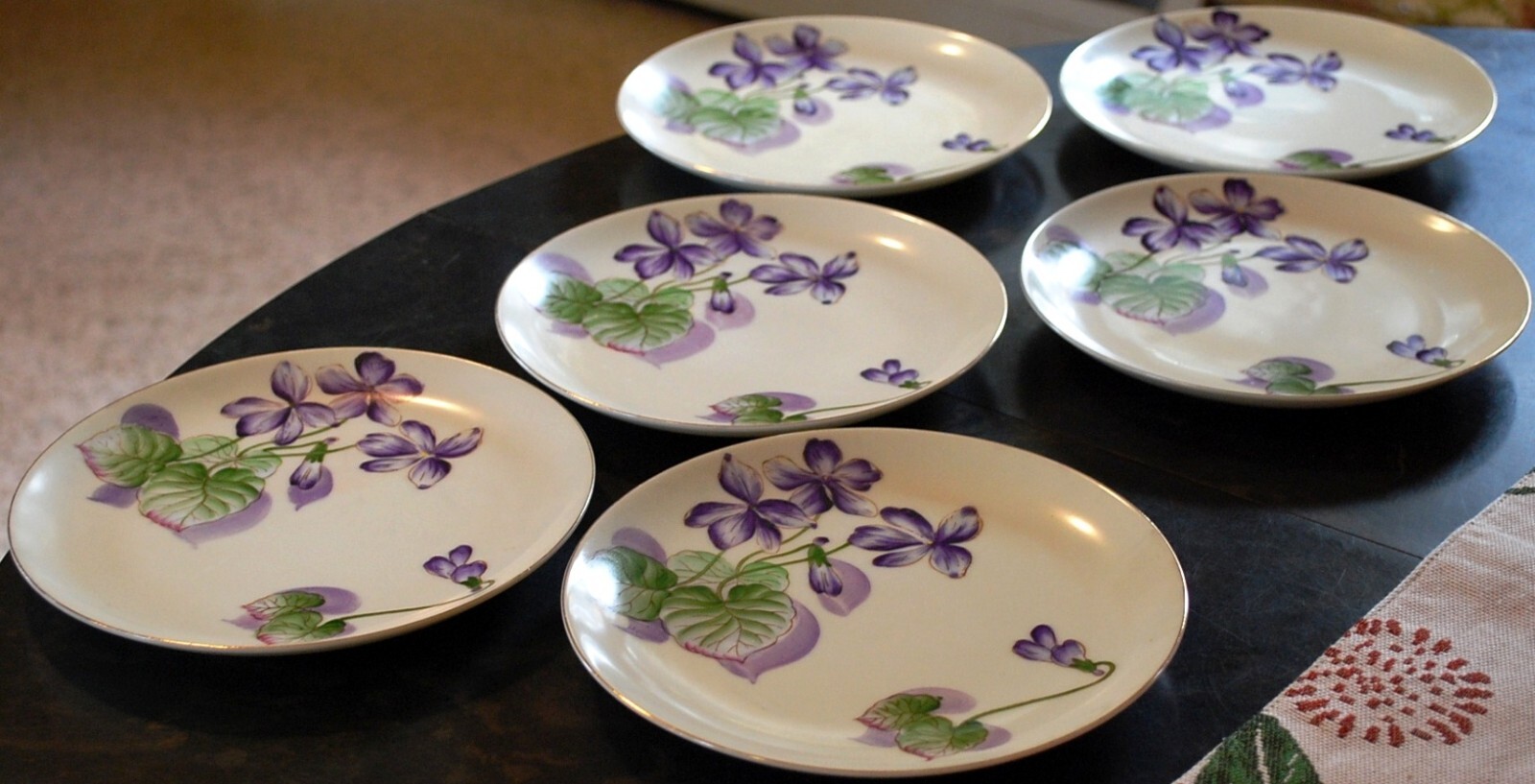 Vtg Set 6 PLATES Tashiro Shoten Japan HANDPAINTED PURPLE VIOLETS Gold Rims 7.5″