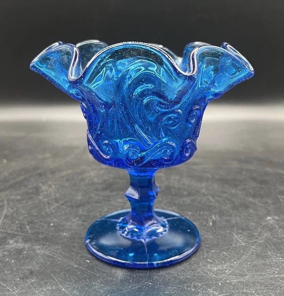Atterbury Compote Bowl Blue Scroll Pattern Ruffle Edge Vintage
