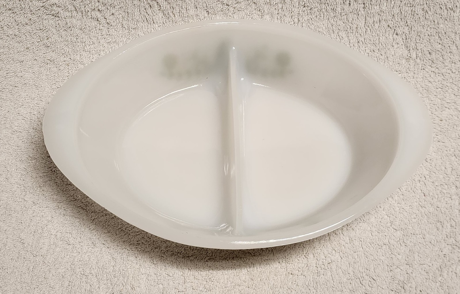 Glasbake J2352 Serving Dish Divided Oval Green Daisy Baking Vintage Milk Glass
