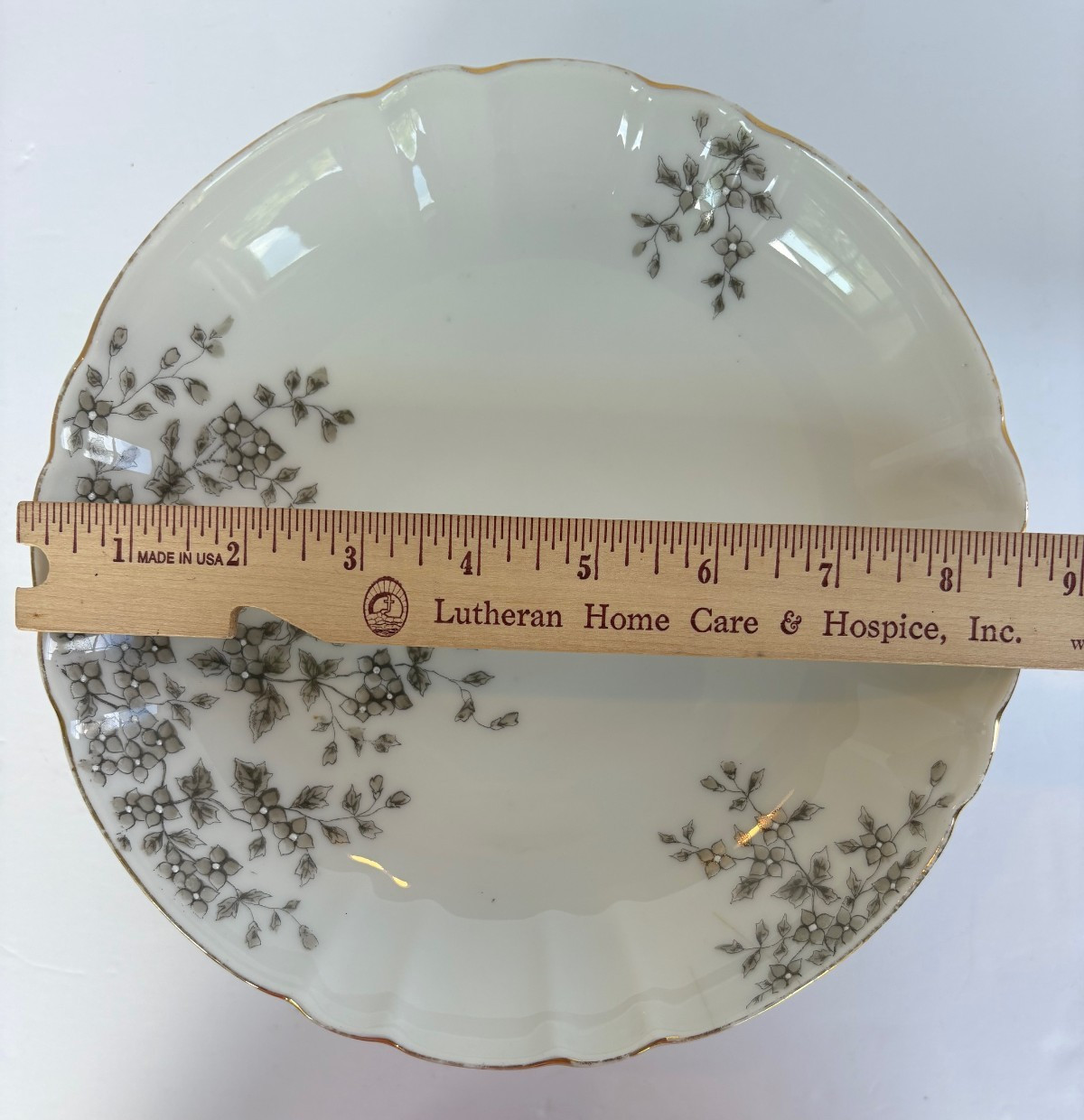 Vtg Carlsbad Austria AK Hand Painted Gray Floral Pedestal Bowl Gold Gilt 8.75″
