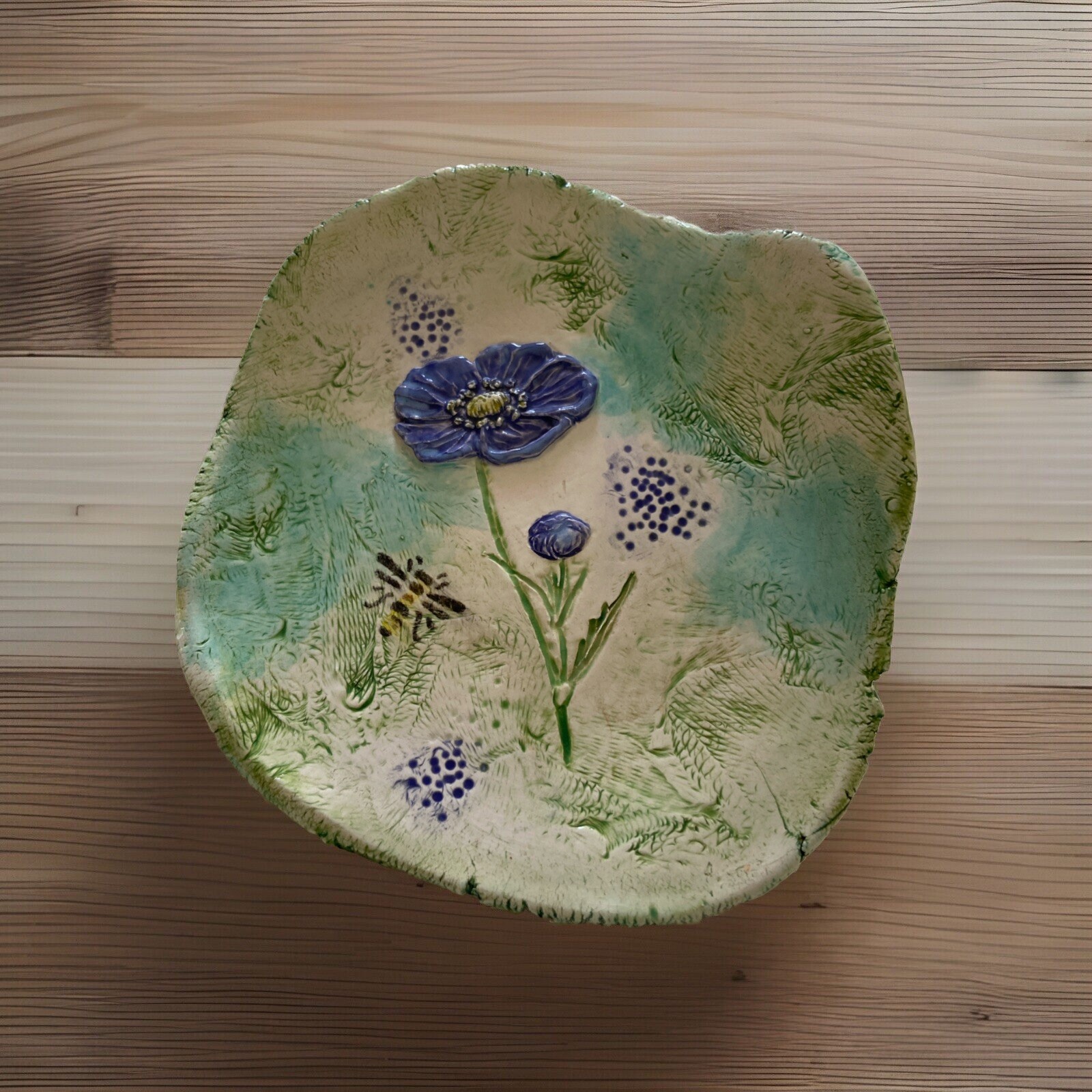 Vtg Studio Art Pottery Irregular Shape Trinket Dish Floral And Bee Textured