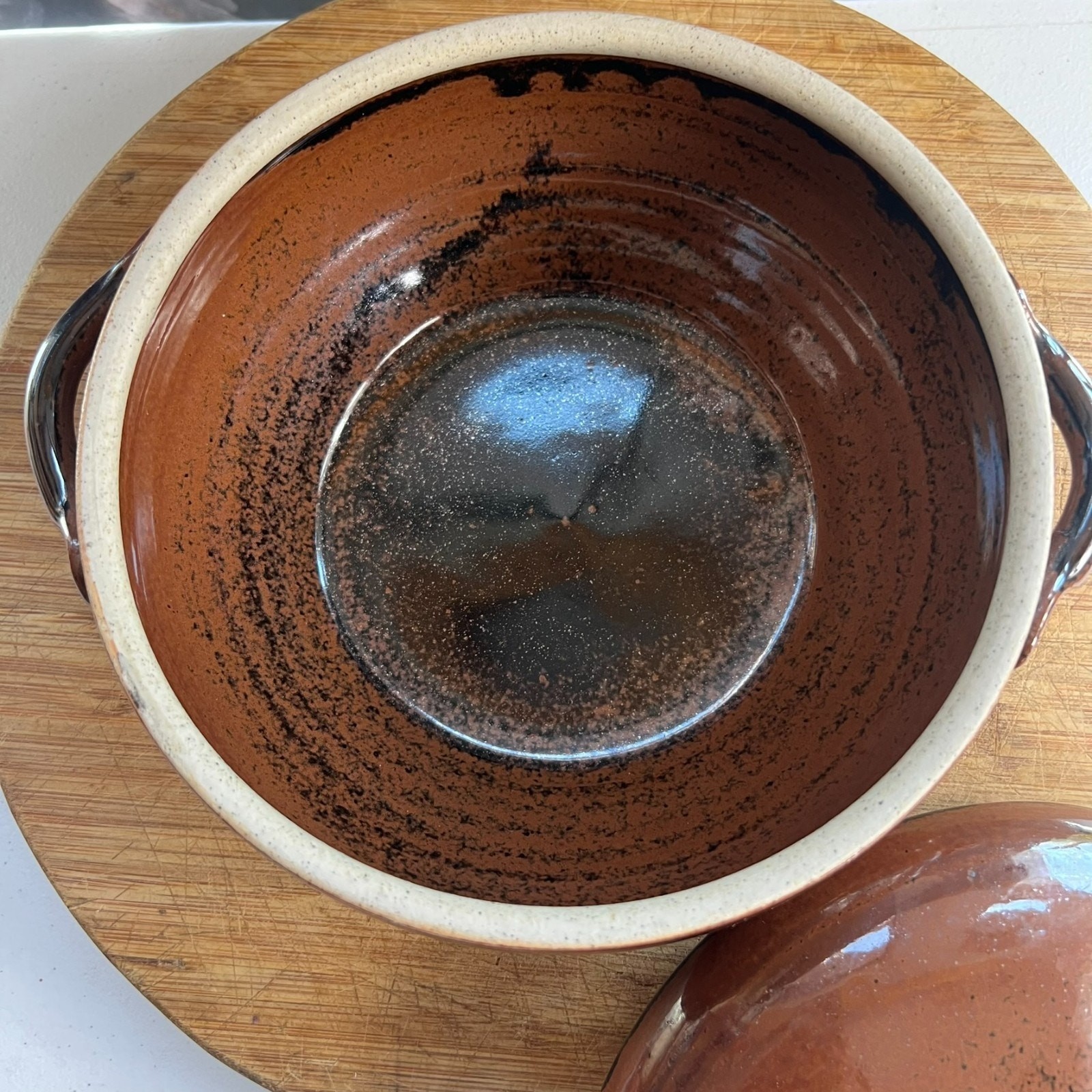 Art Studio Pottery Casserole With Handles & Lid 8″ Stoneware Brown Glazed 80s