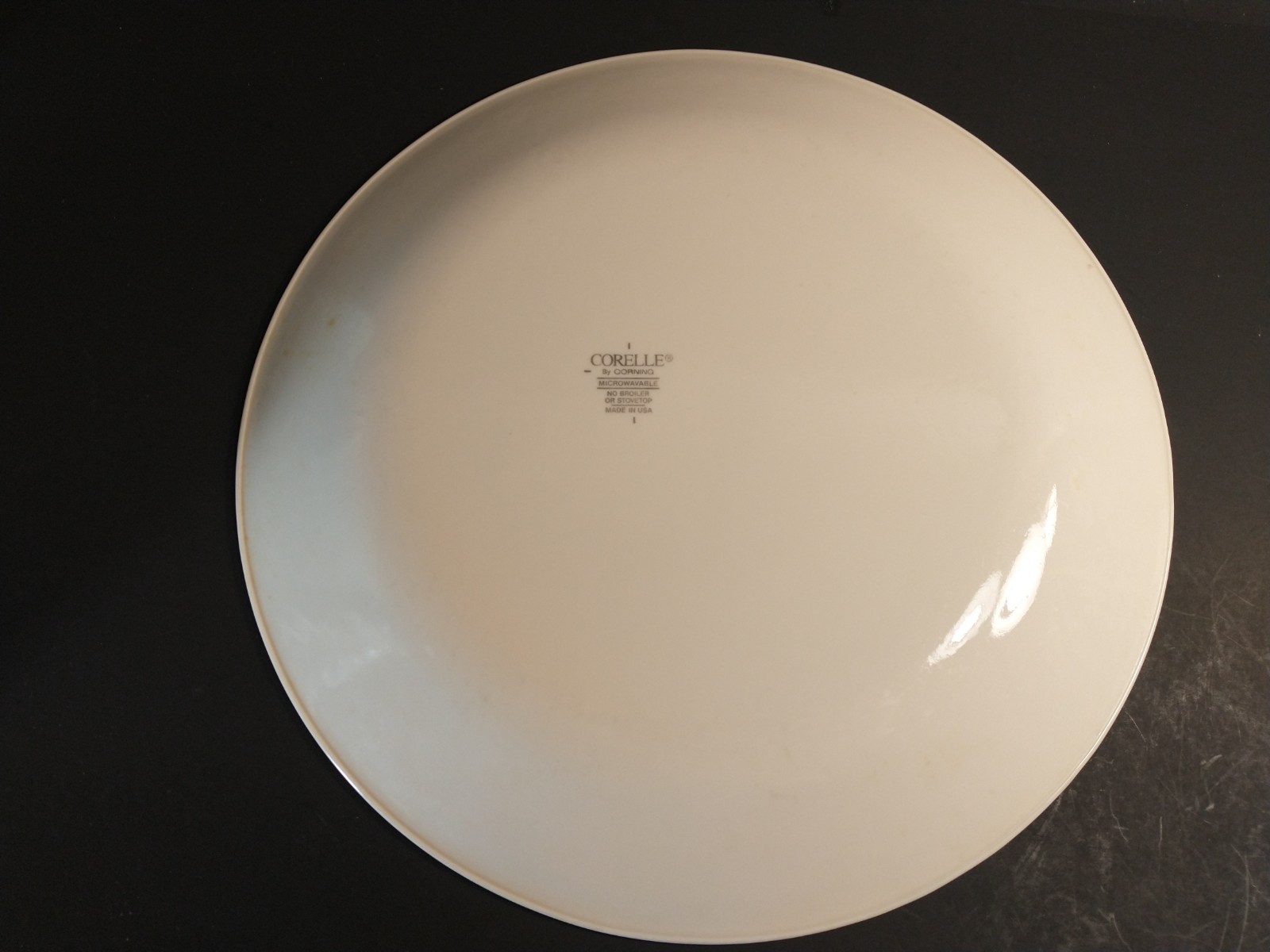 Corelle Blueberry Bouquet Dinner plate 10.25″ wide some scratching