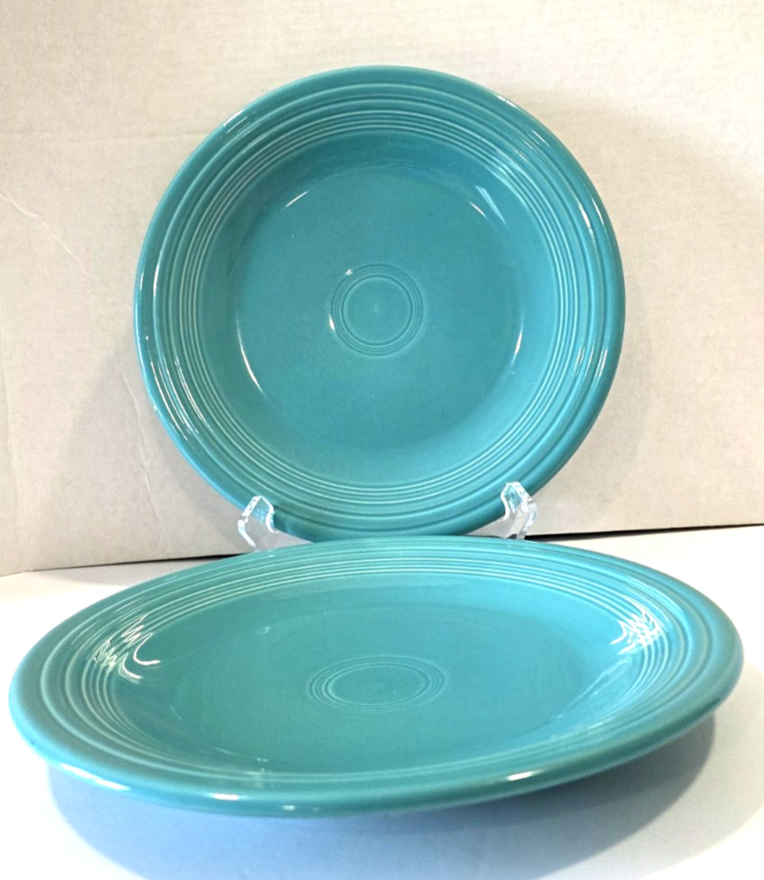 Fiesta Dinner Plate, Classic Rim. Turquoise, 10 1/2 Inches, Fiesta Ware