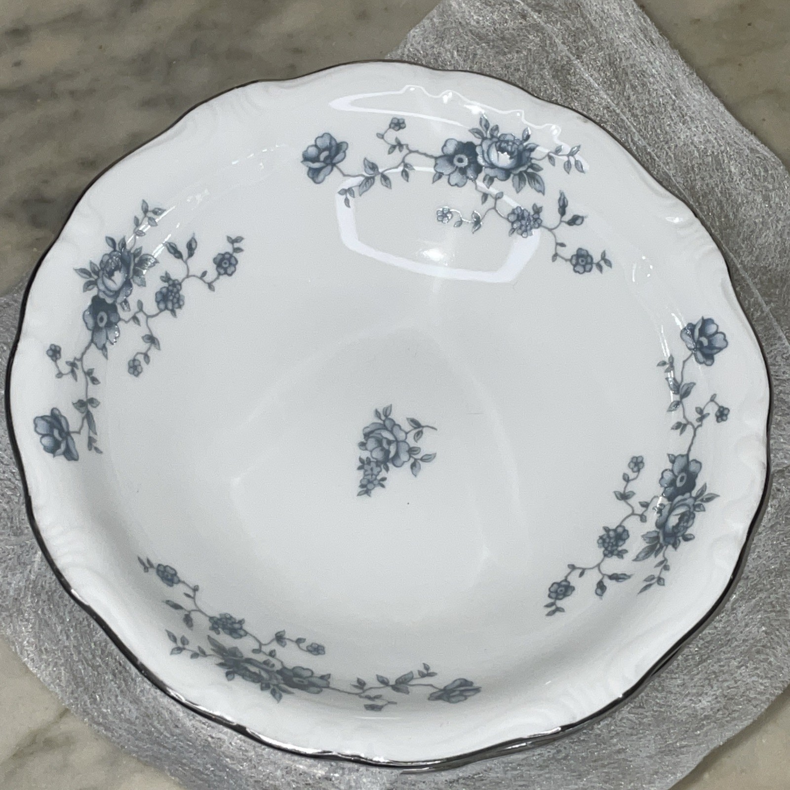 MINT Vintage Johann Haviland Blue Garland Rose Fruit Berry Bowls 5″~ Set of 3