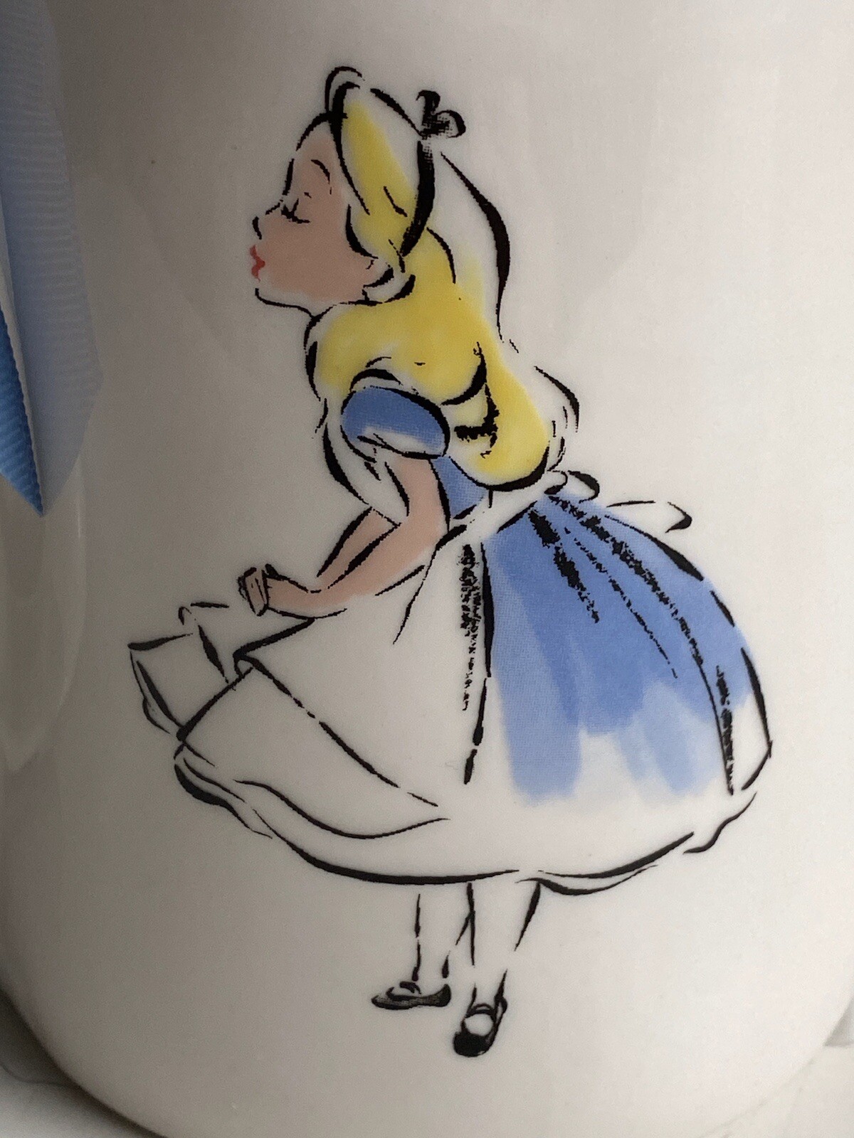 RAE DUNN Disney ALICE IN WONDERLAND “MAD TEA PARTY” Double Sided Mug with Topper