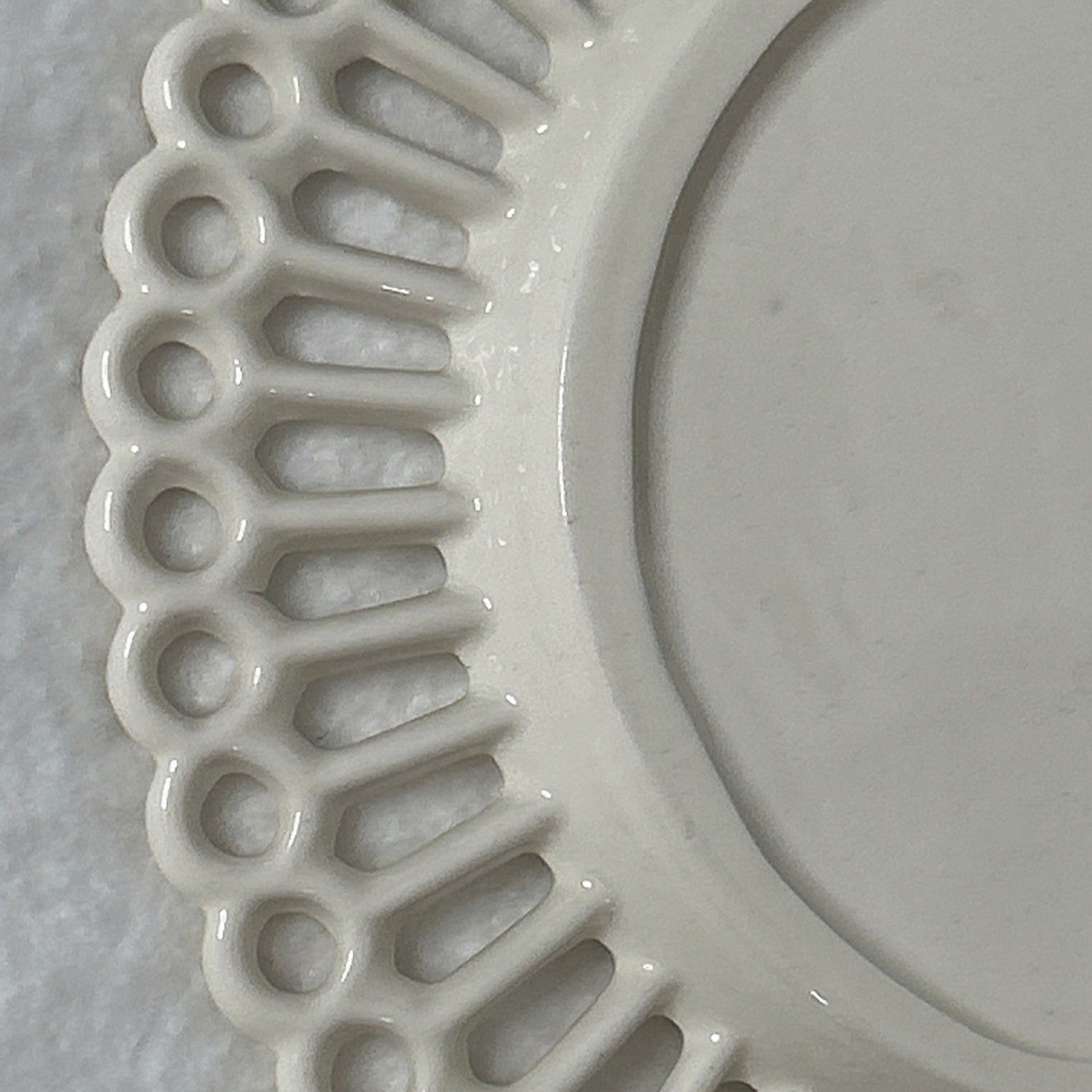 Vintage Milk Glass Ribbon lace edge Dessert Salad Plates Set Of 2 Ivory White