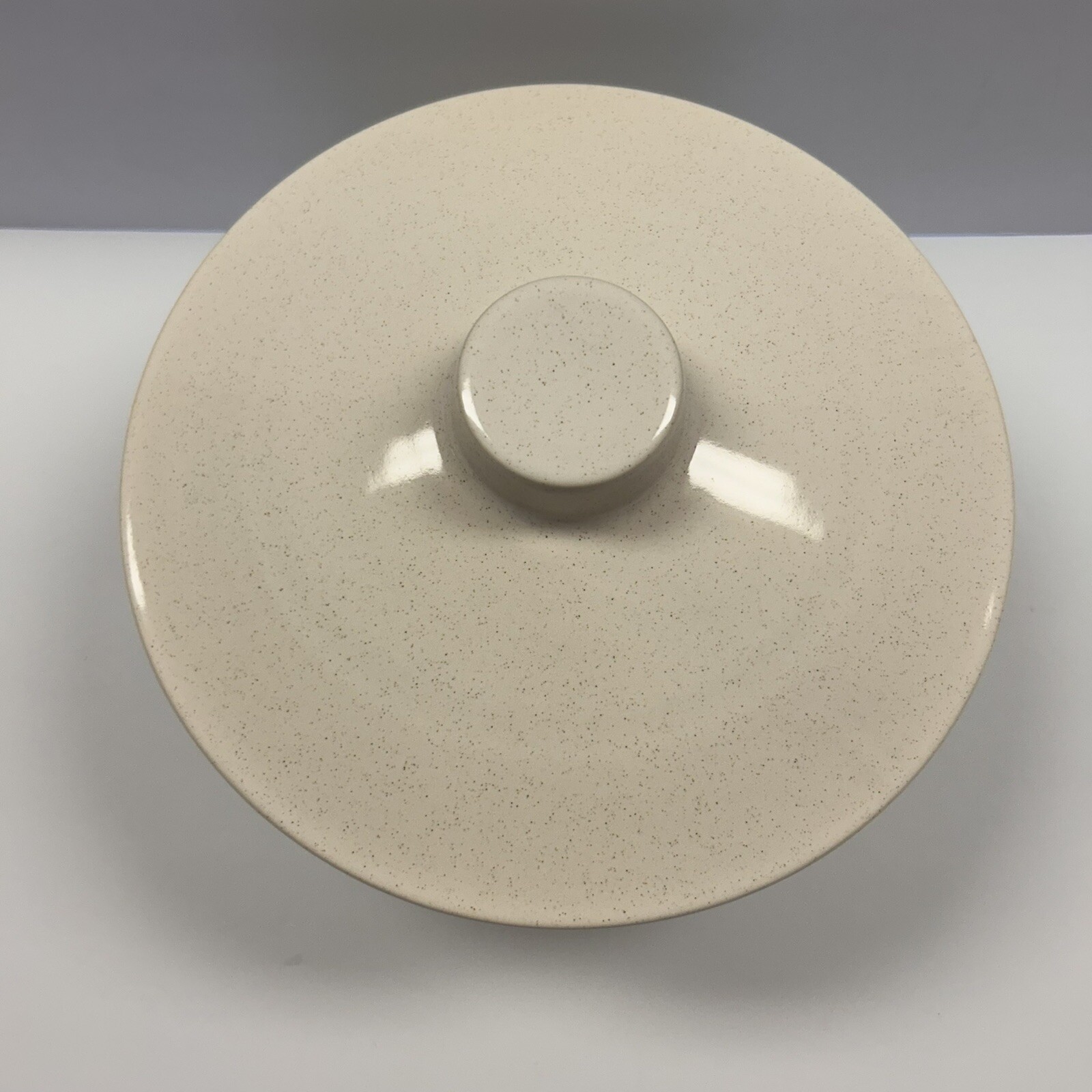 Pfaltzgraff 2 QT Aura Casserole Dish. with Lid Cream with Fleck Oven Proof RARE