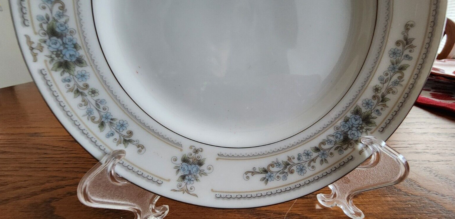 Elington Bread Dessert Plates 6 1/4″ (pairs) Wade Porcelain White Blue Platinum!