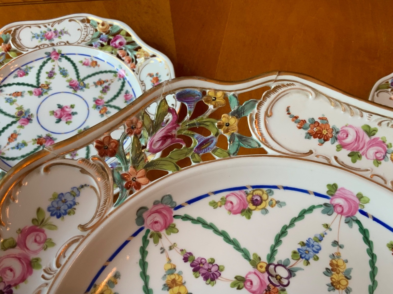 Antique Carl Thieme Dresden Basketweave Dessert Service – 8 Plates & Compote