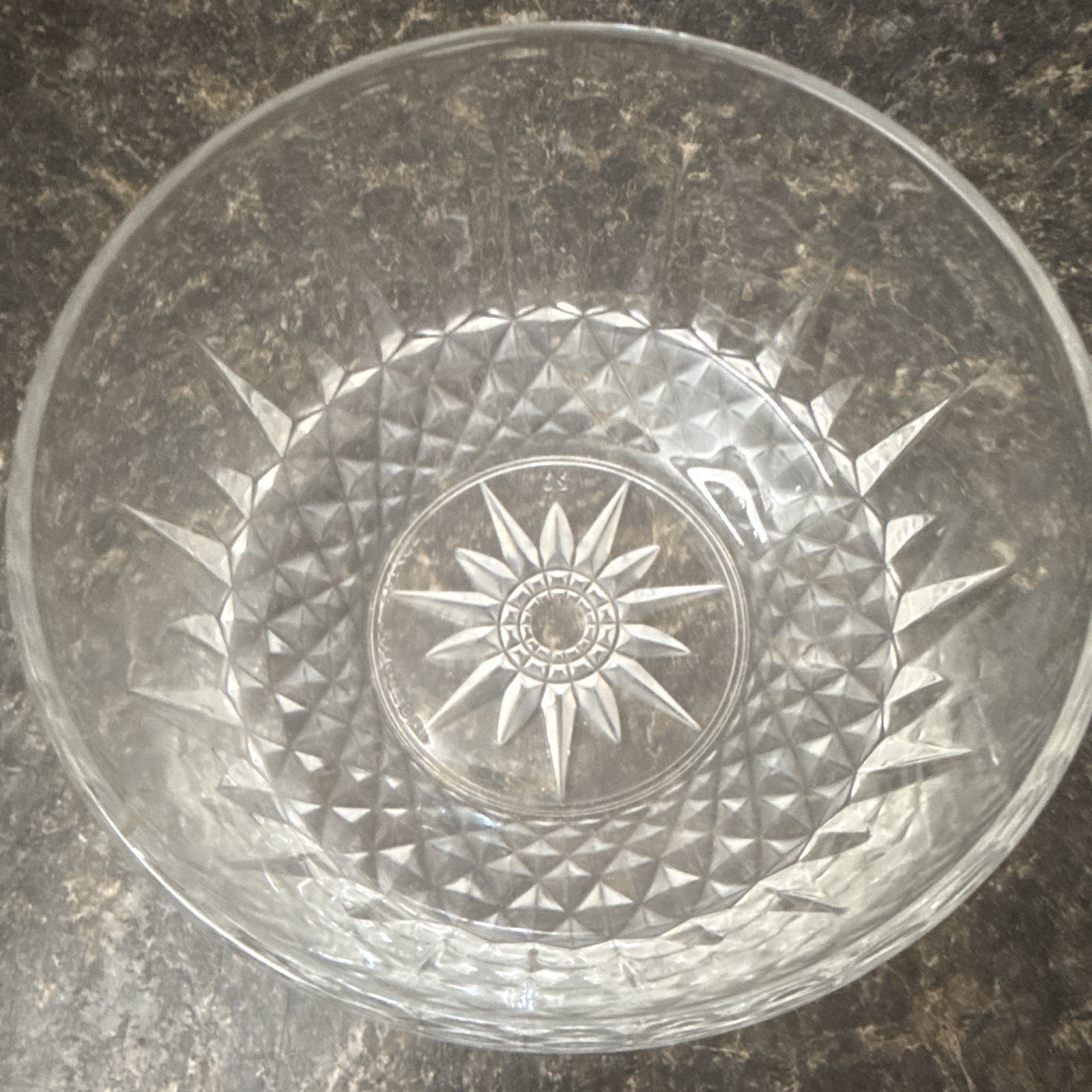 Unmarked Clear Pressed Glass Starburst Pattern Round Dessert Bowls Set of 4
