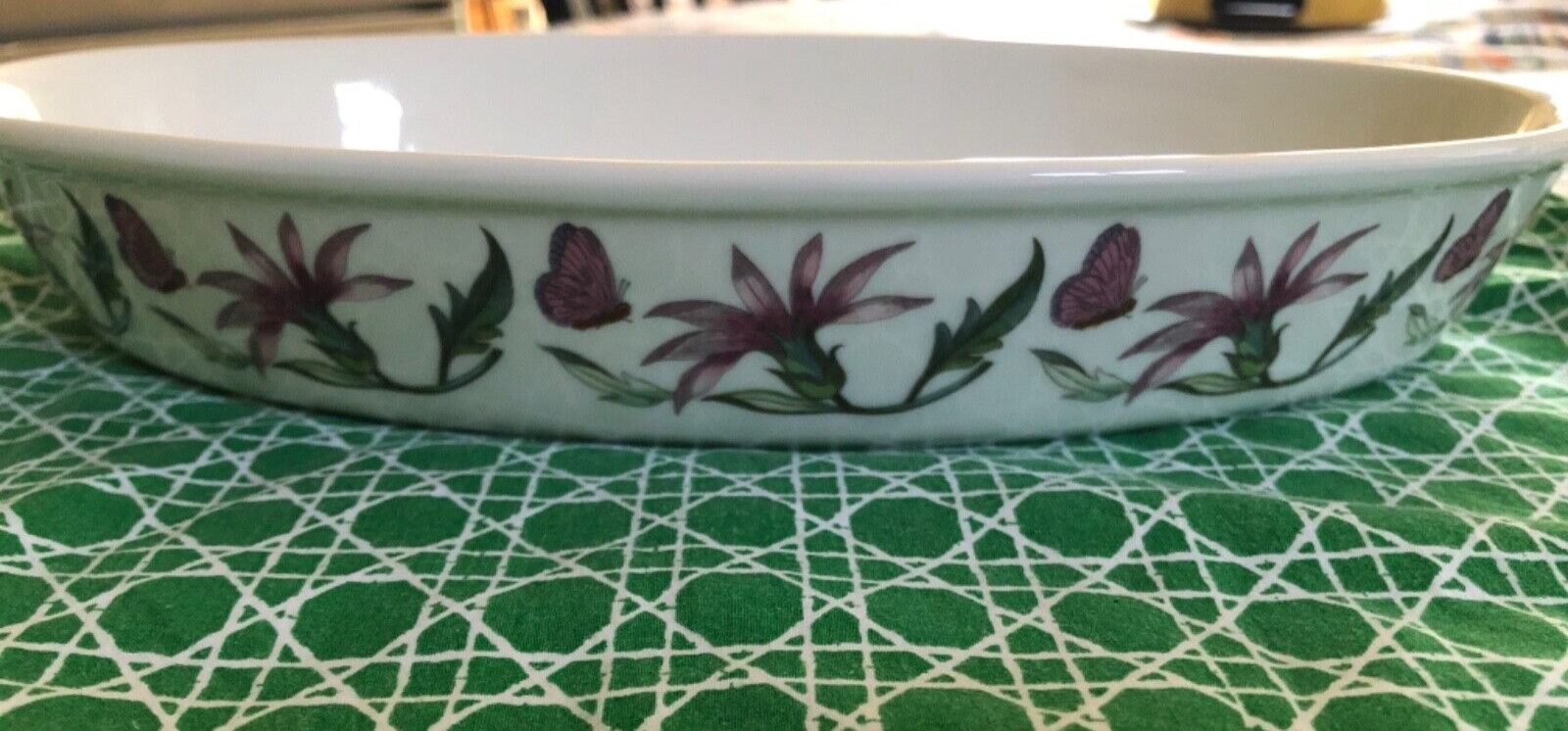 Portmeirion Botanic Garden AMARYLLIS BELLADONNA LILY 11″ Oval Baking Dish —NWT