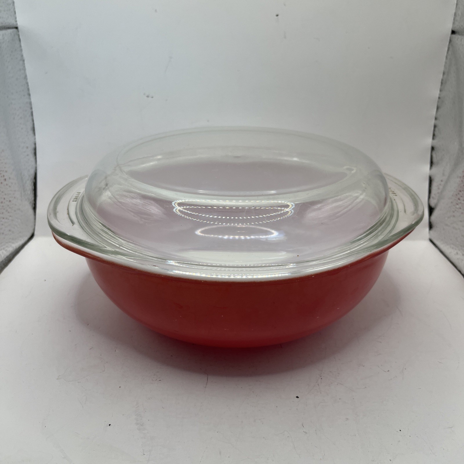 Pyrex 1970’s MCM pink nesting bowl Set Vintage With Lid