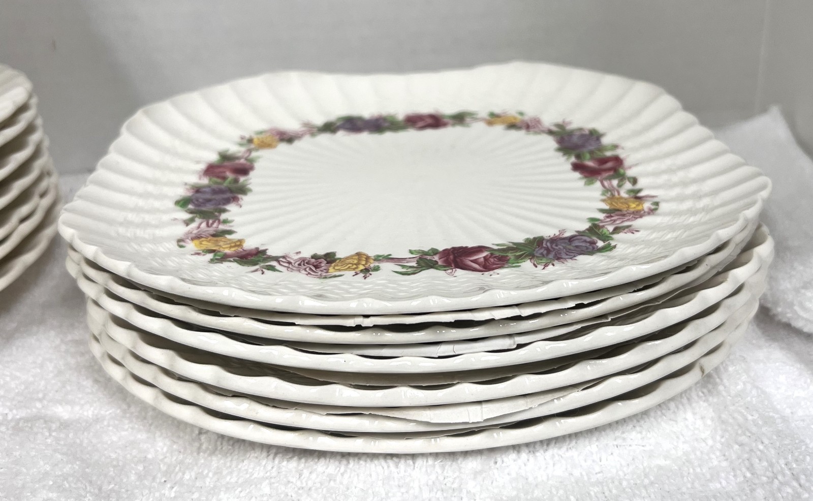 OLD Copeland Spode Rose Briar Basket Weave Rim