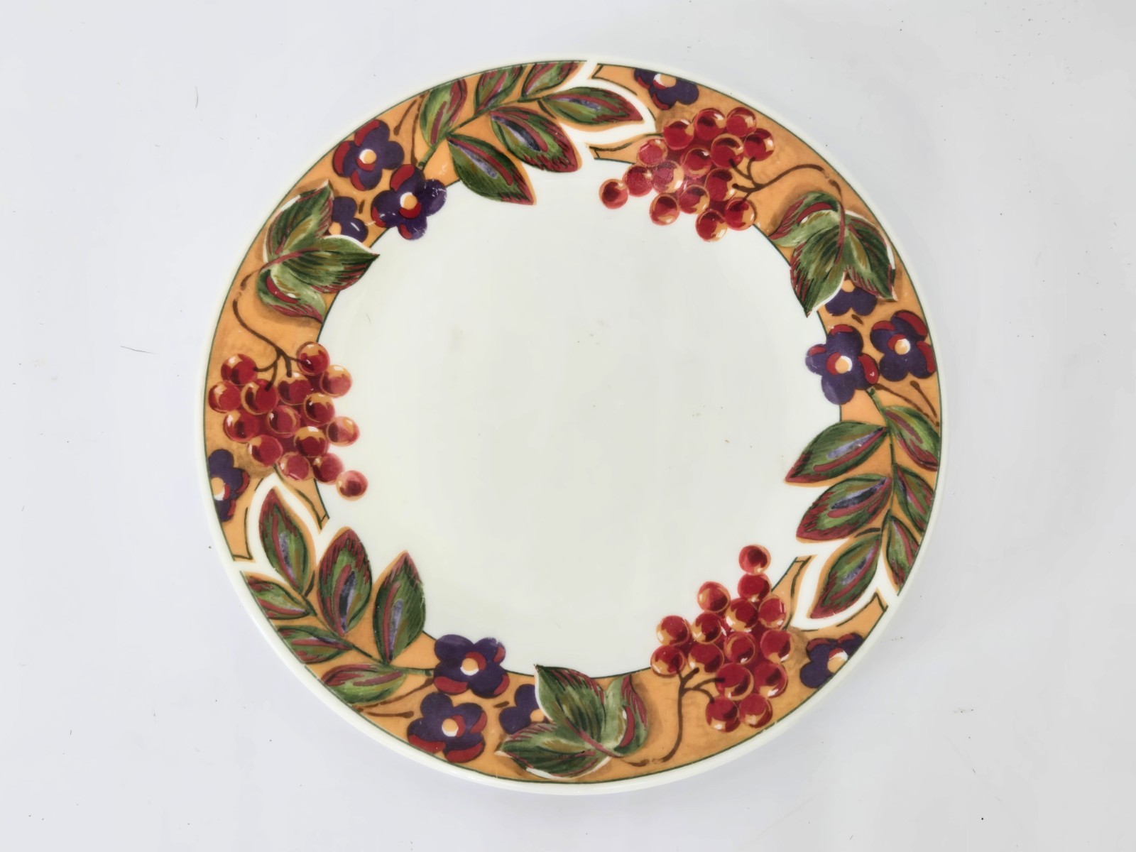 Vintage Gibson Everyday Dessert Plate – Grapes & Flowers Design