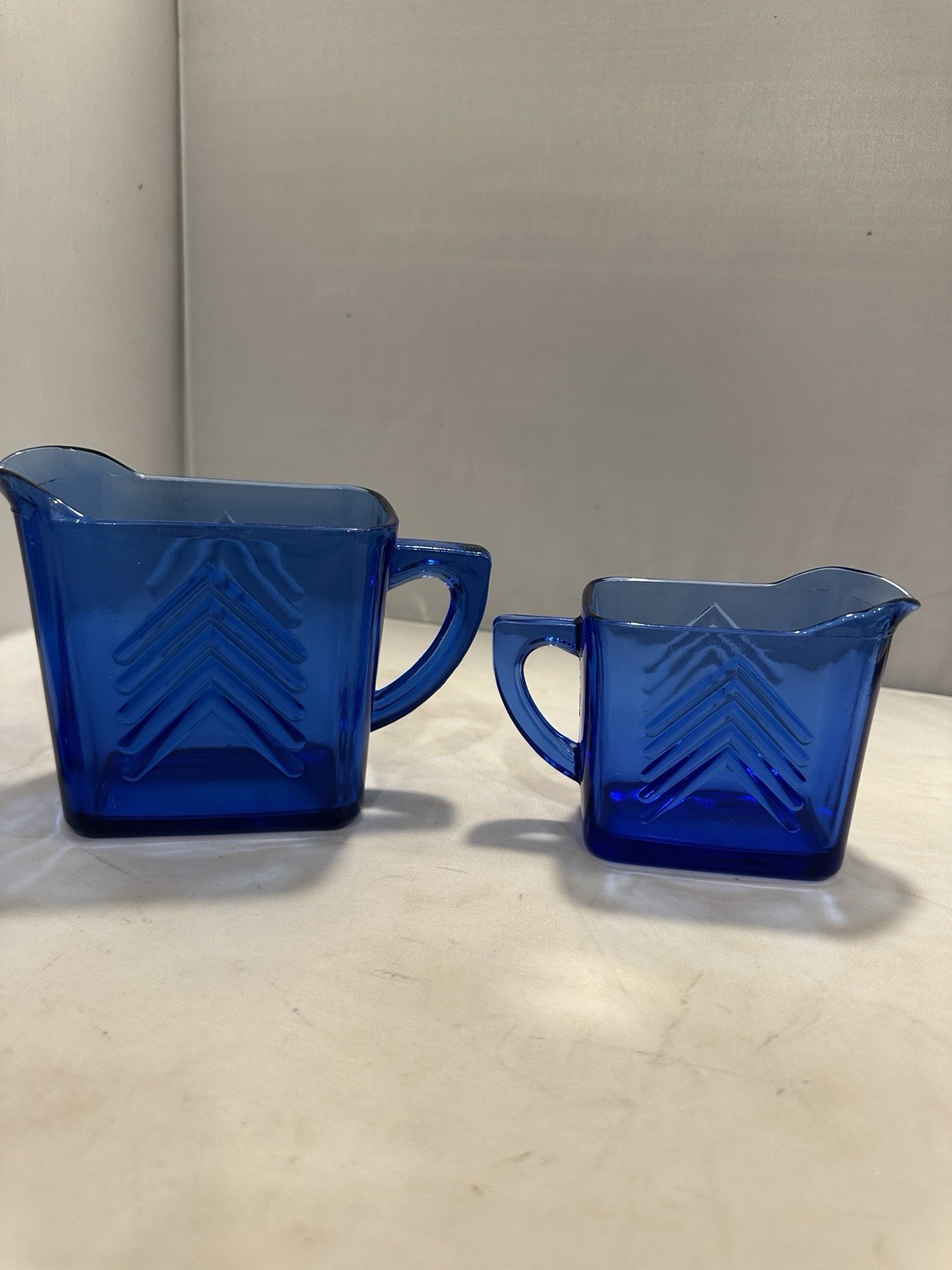 LE Smith Cobalt Blue Mt Pleasant Depression Glass 20 Pc Cup Saucer Milk Set