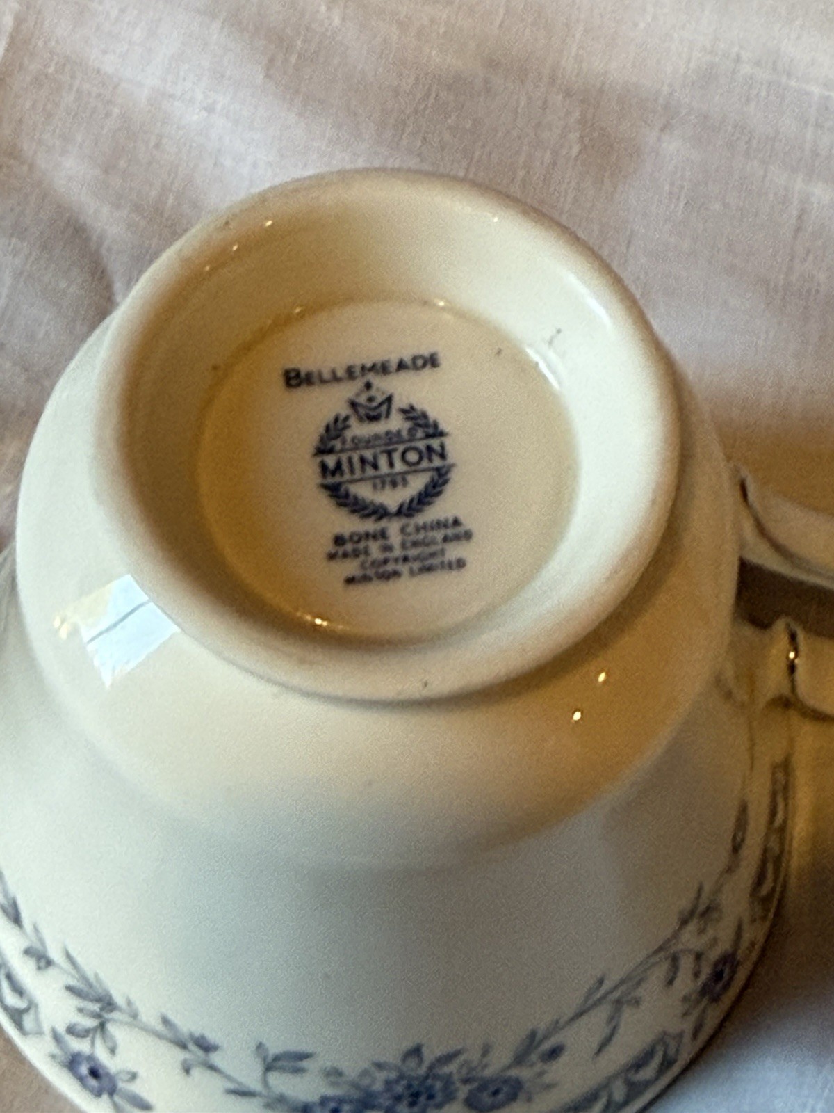 43 Piece Estate Set Bellemeade by MINTON Dinner Set; Plates, Tea Cups, Saucers