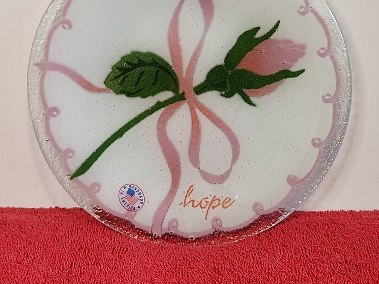 Peggy Karr 8″ Breast Cancer Hope Round Plate Fused Art glass Signed 2003