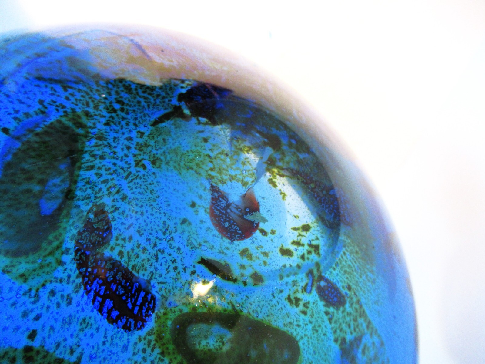 Multicolor Fused Art Glass Bowl Scalloped Edge Abstract Amoeba Design Blue Green