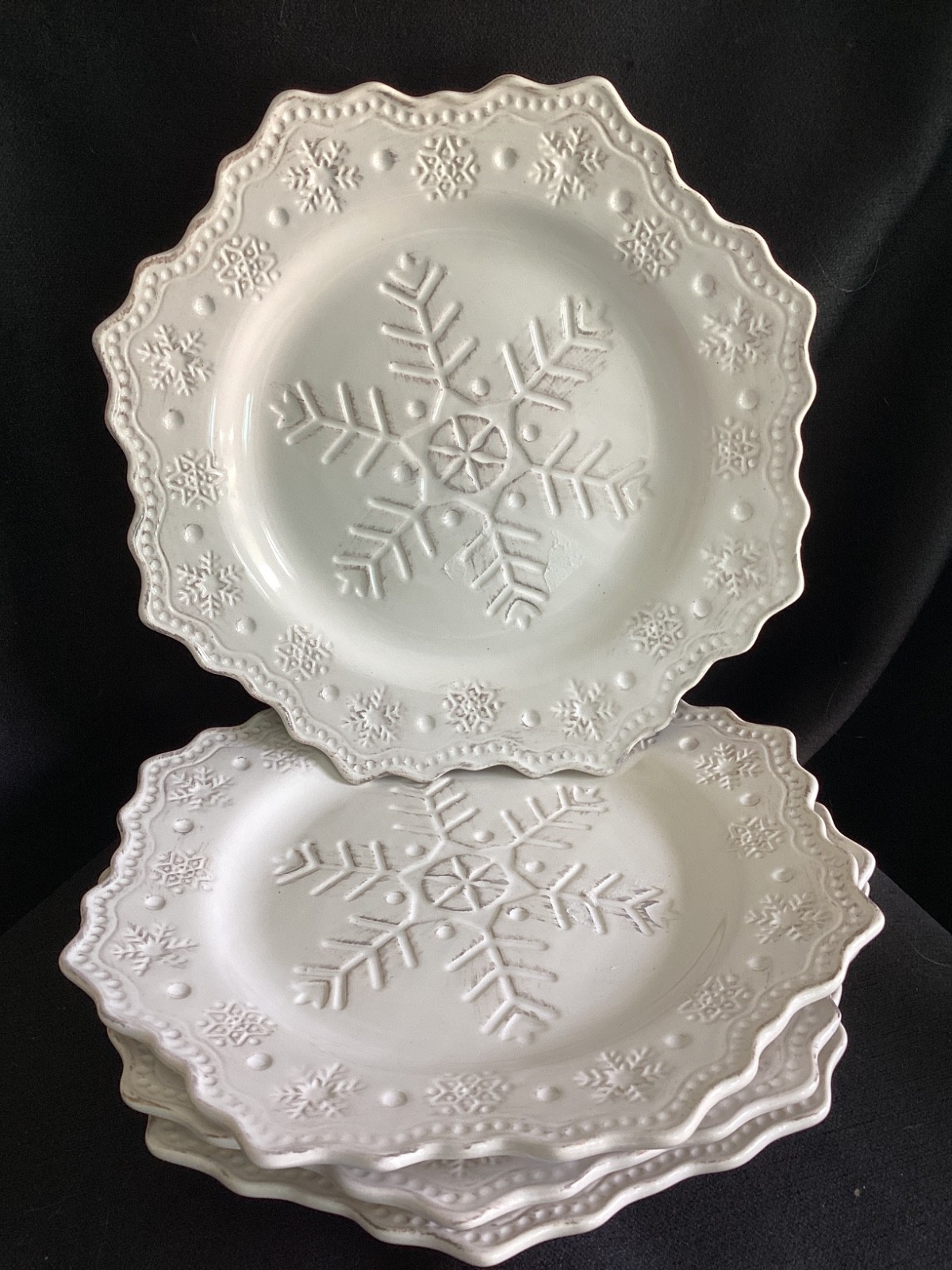 Pier 1 Imports Embossed Snowflake Stoneware Christmas Plates (Set of 2) 8¾” NEW