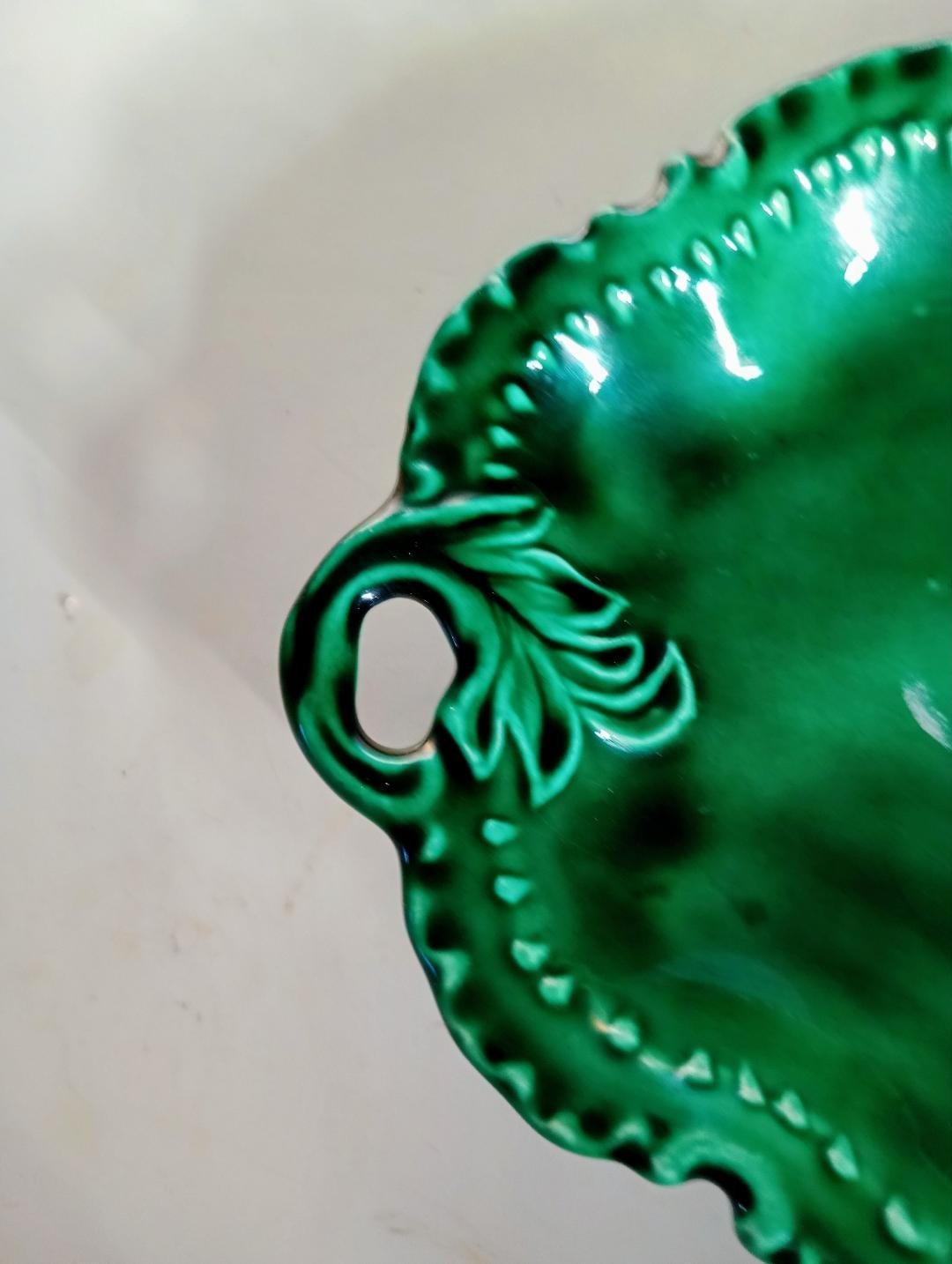 Green Oval Dish unbranded