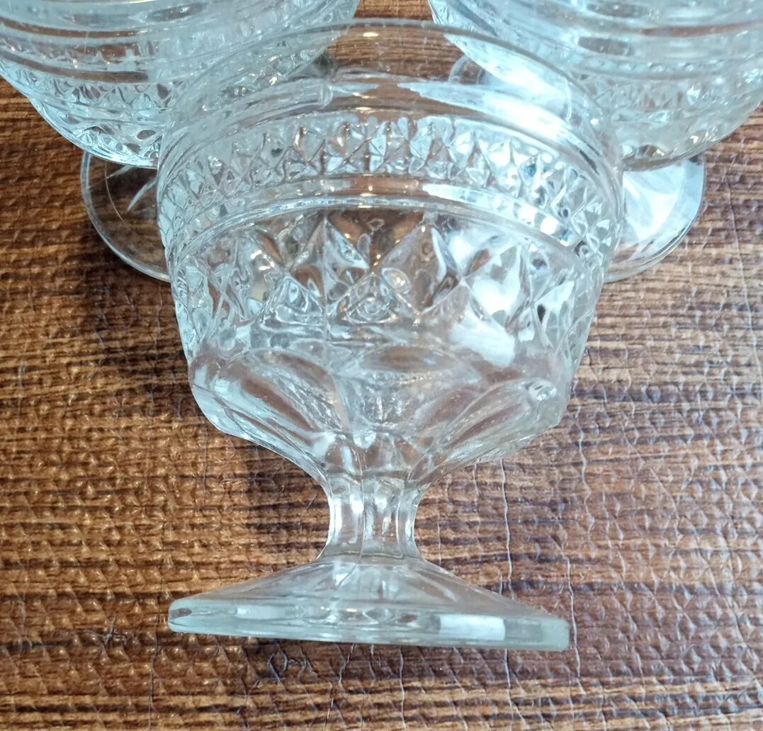 Vintage Wexford Anchor Hocking Pressed Glass 3.5″ Sherbert Fruit Dish Set Of 3