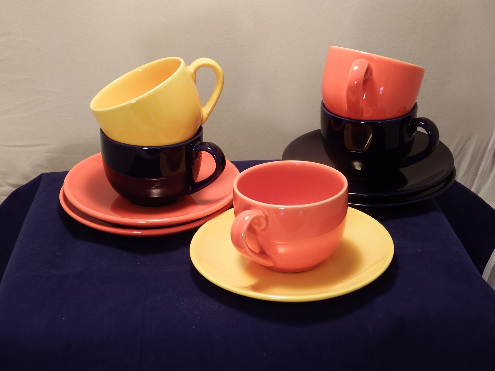 VISTA ALEGRE KERATABLE COBALT BLUE YELLOW ORANGE (5) CUPS & SAUCERS EXCELLENT