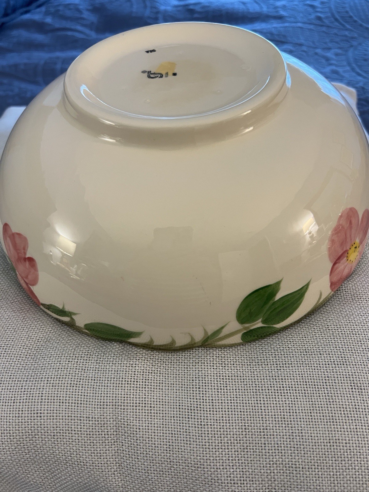 Franciscan Desert Rose LargeBowl Scalloped Rim White/Pink/Green USA