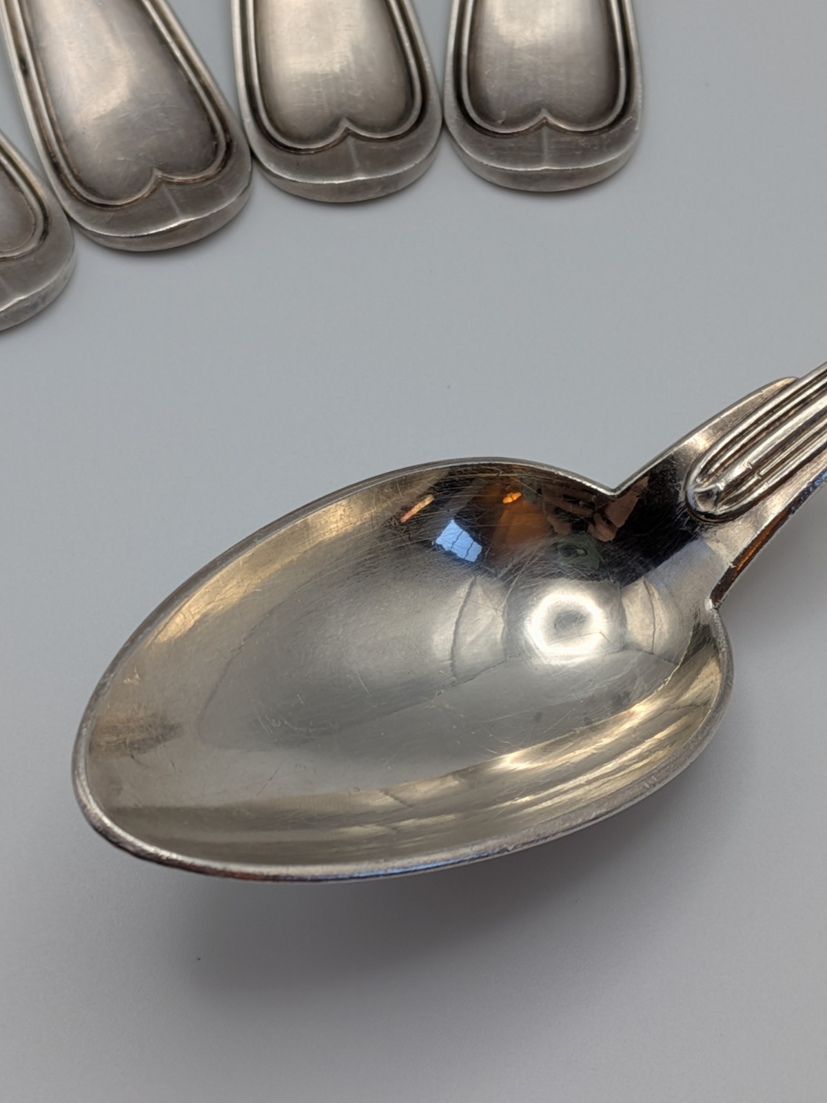 5 Christofle Chinon Pattern Silverplated Teaspoons Dessert Coffee 5 1/2 Inches
