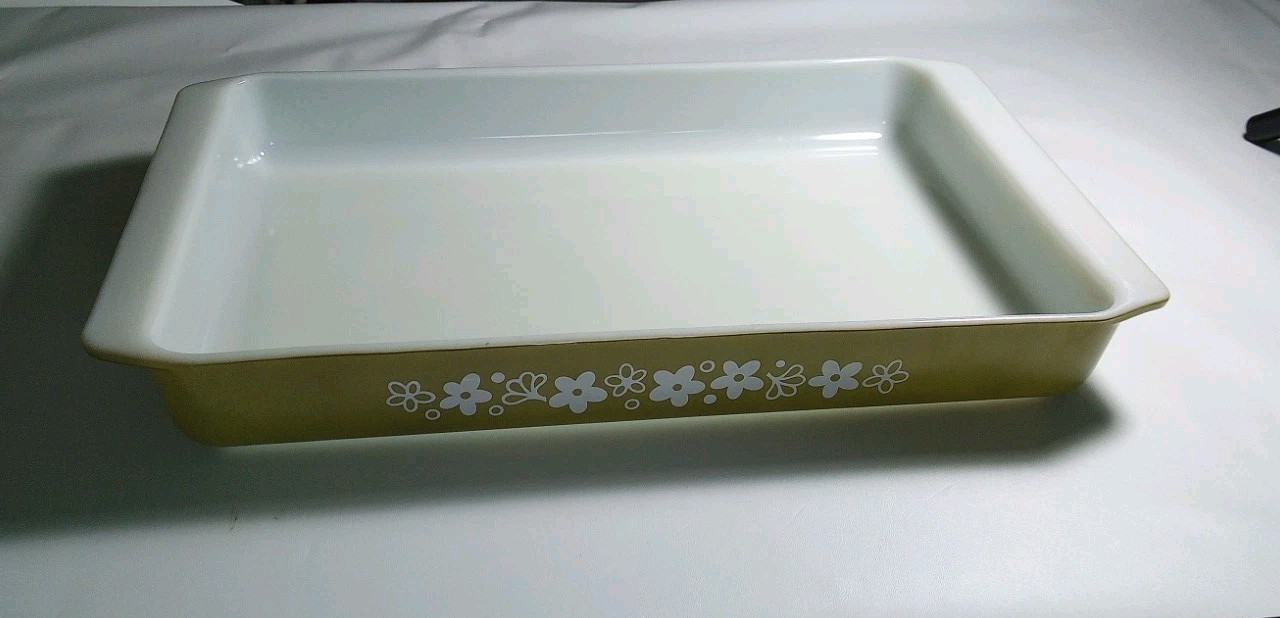 Vintage 933 Pyrex 13 1/2″ X 8 3/4″ Spring Blossom Crazy Daisy Baking Lasagna