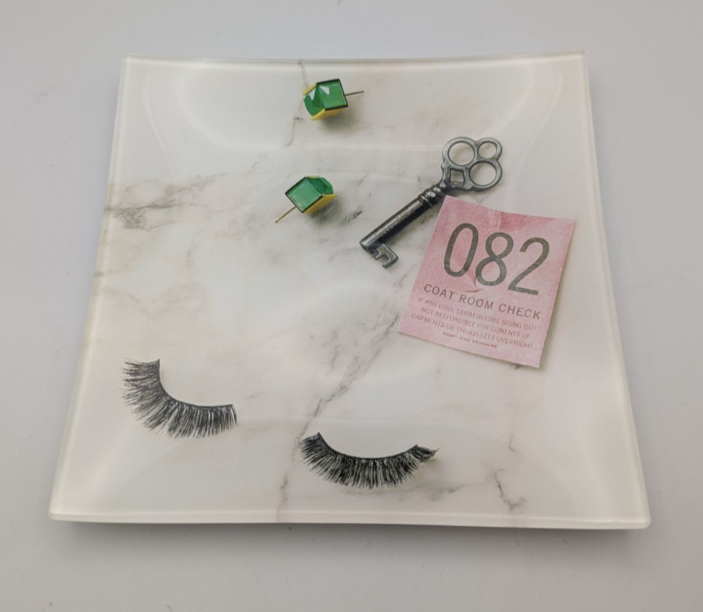 New Kate Spade Snap Happy Eyelashes/Key Lenox Square Dish