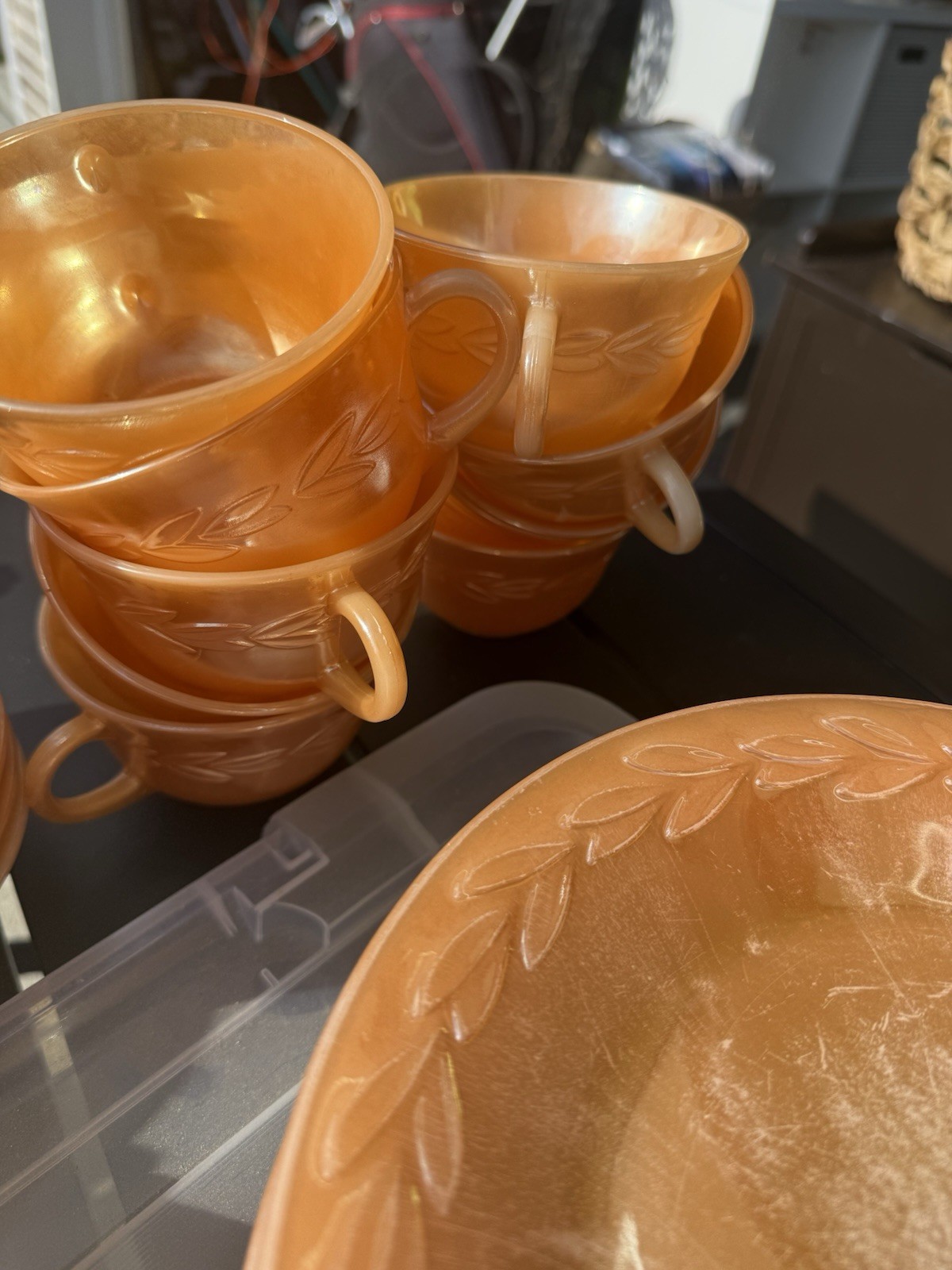 Marigold Carnival Glass Leaf Dinner Set Iridescent Cups Saucers Plates Bowls