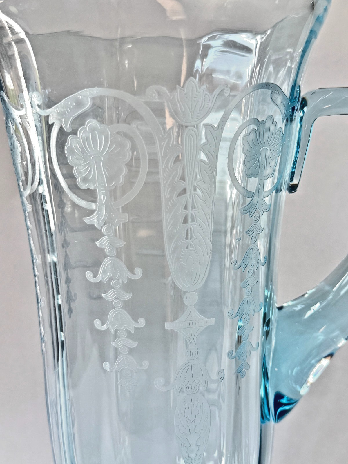 Ultra RARE Vintage Fostoria Vernon Azure Blue Etch #277 48oz Pitcher – EXCELLENT