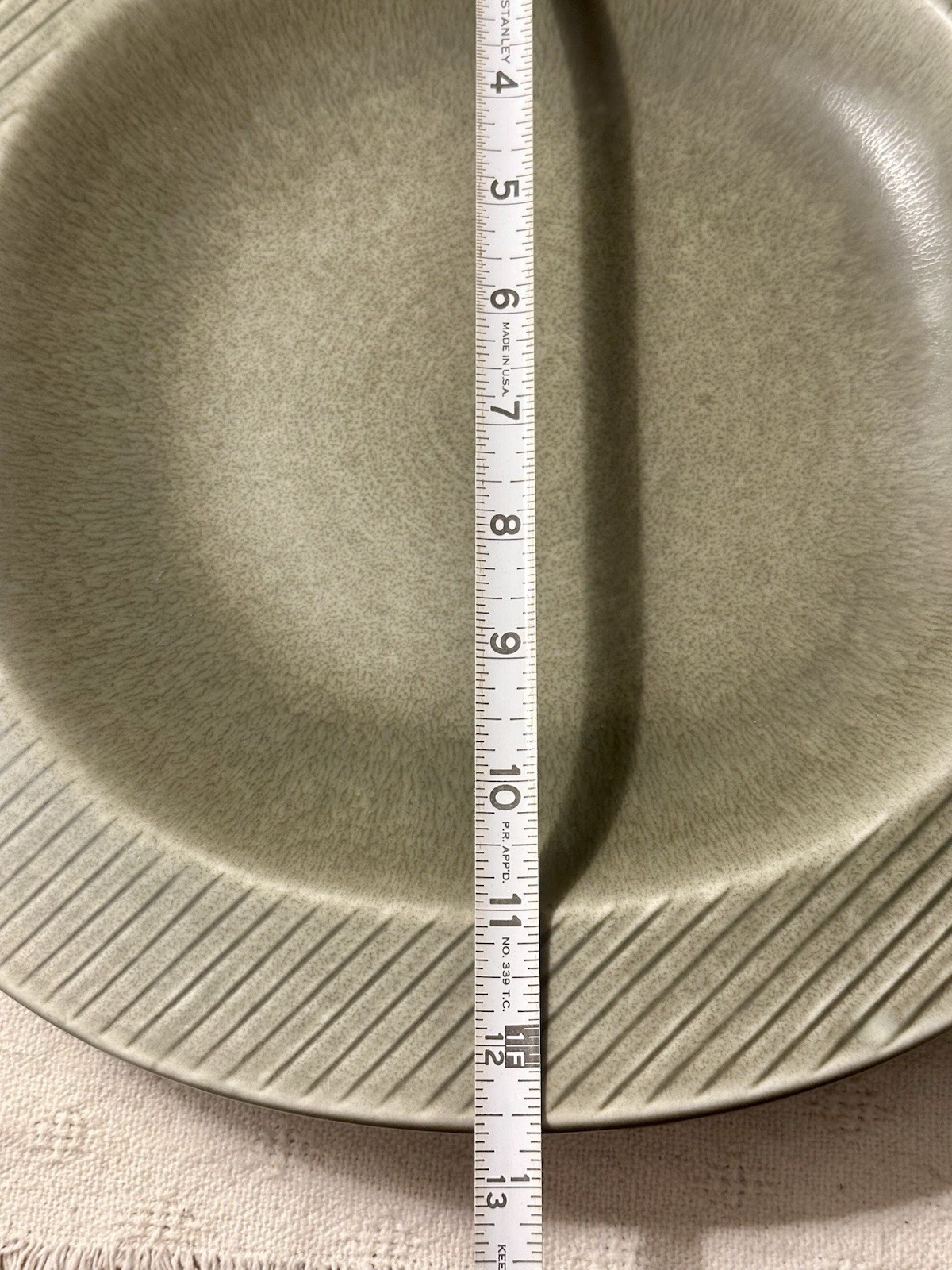 Mcm Gunnar Nylund Ritzi for Rörstrand Swedish Pottery Matte Green Serving Dish