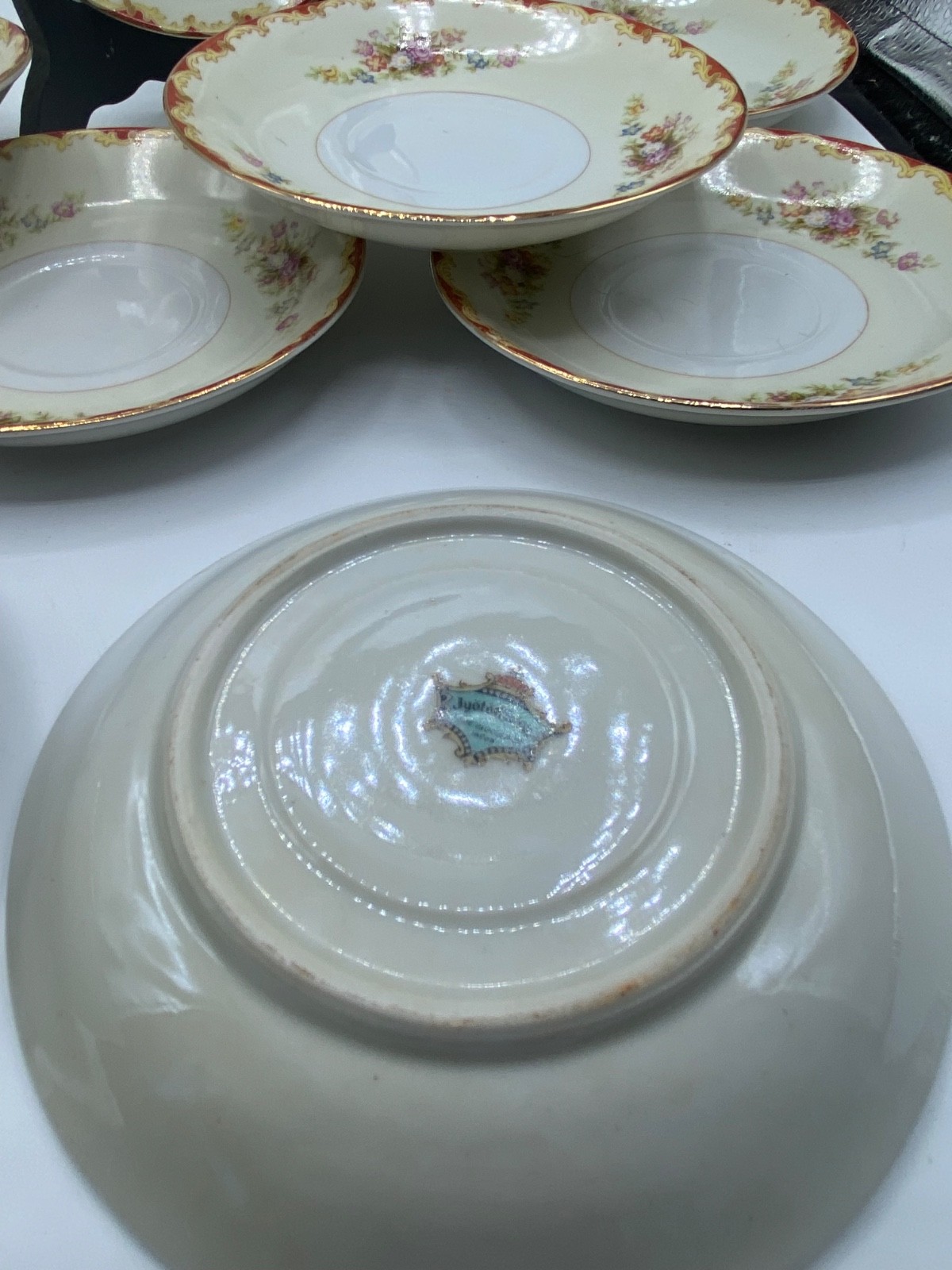 1940’s Set of 10 Saucers Red Traditional Jyoto China made in Occupied Japan 5.5″