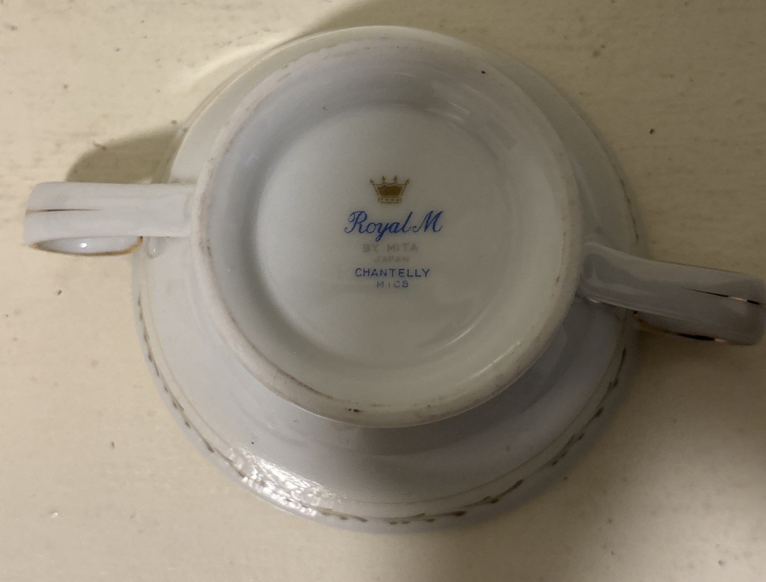 Royal M Seville M108 by Mita Japan Import Sugar Bowl With Lid Gold Pattern