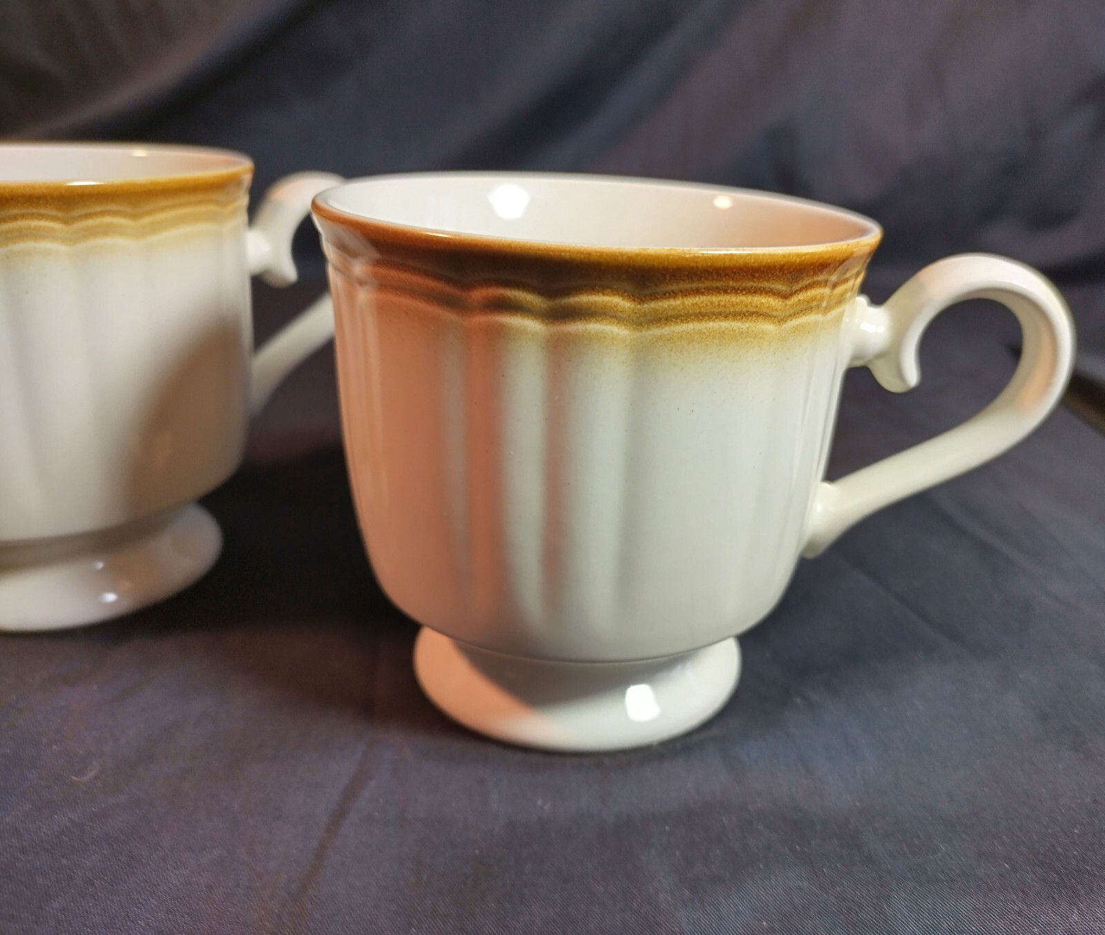 TWO Manor House Stoneware (Mikasa) 8oz Coffee Tea Cups KG000