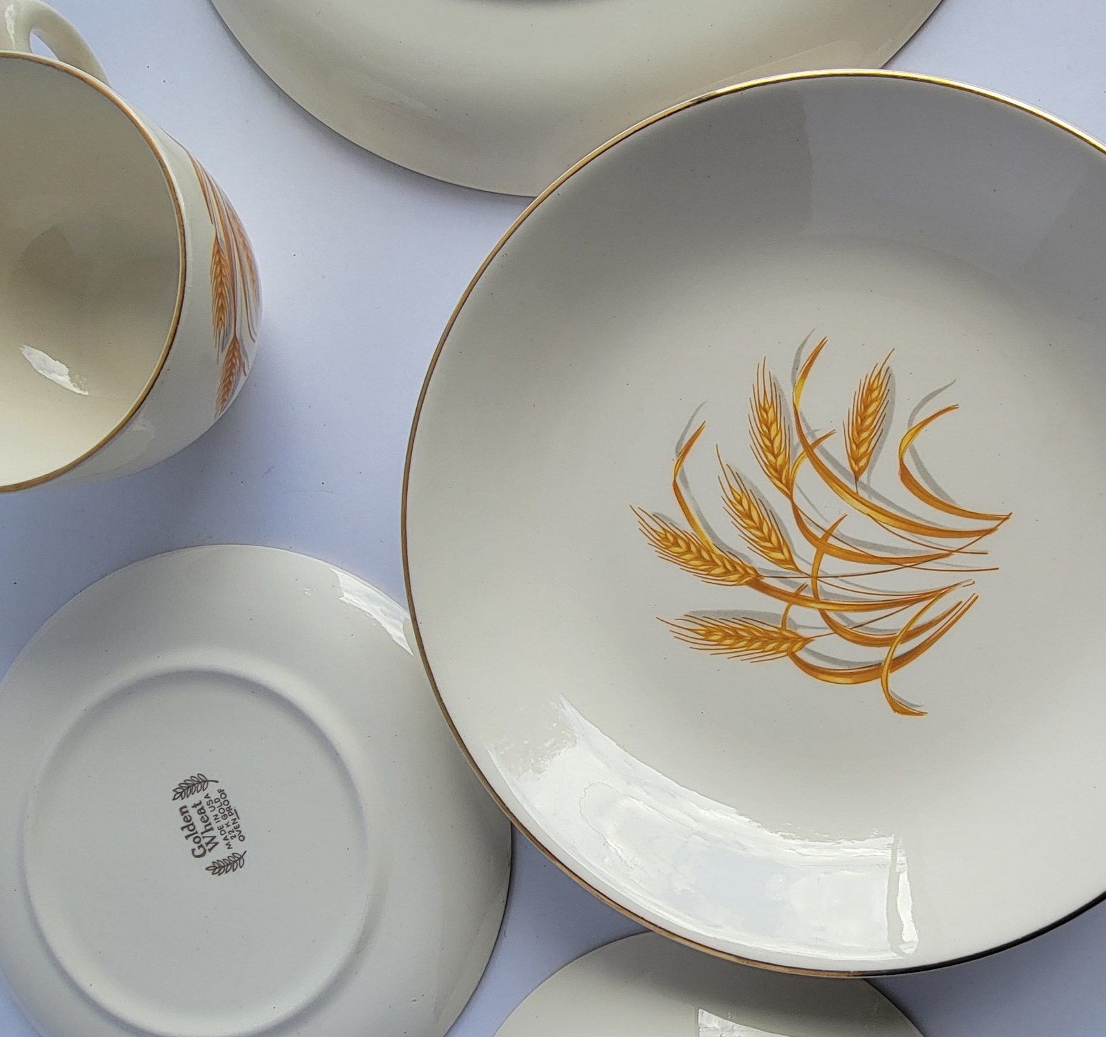 Vintage Golden Wheat 22K Gold Oven Proof Dinnerware Set