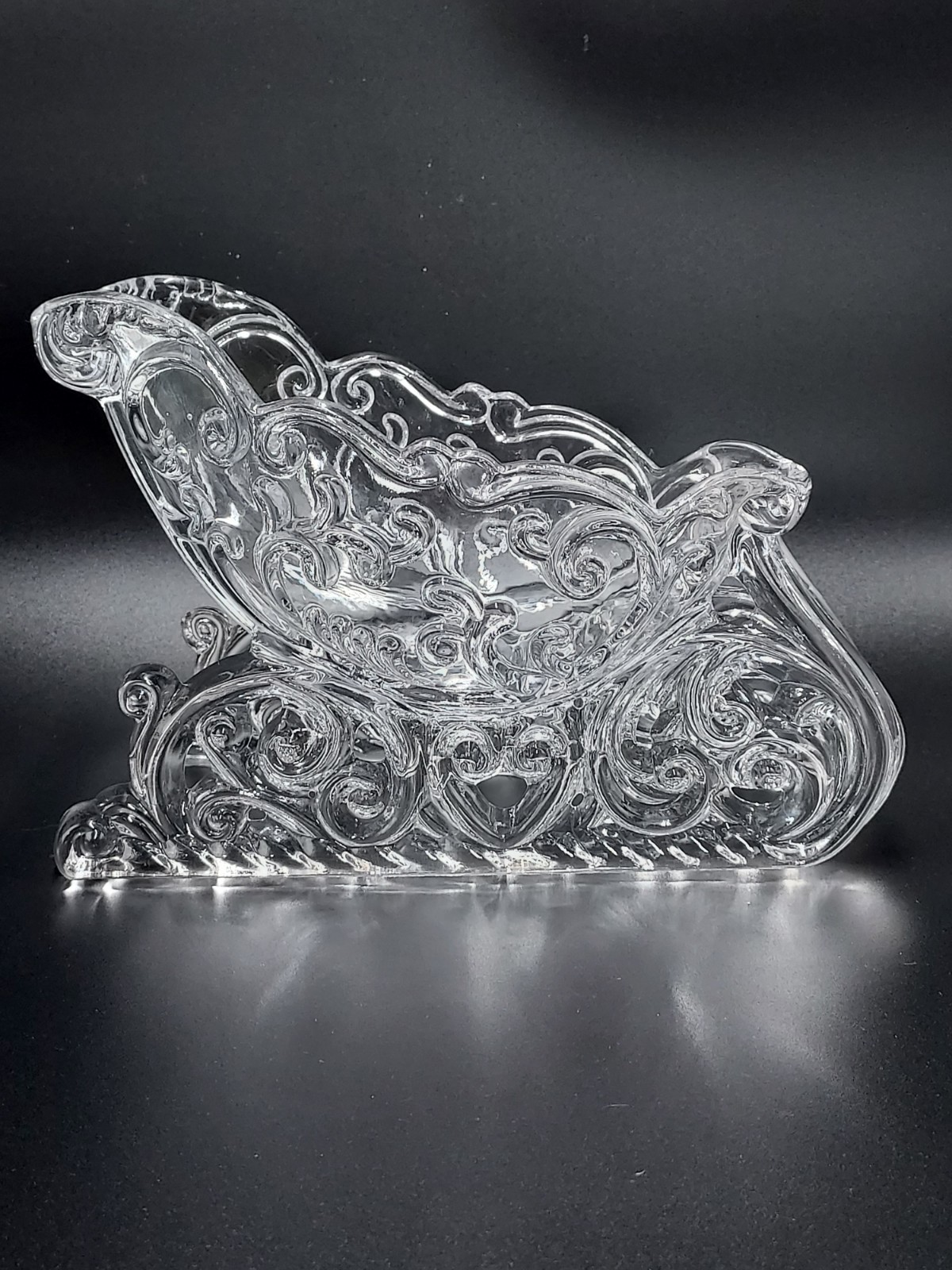 Fifth Avenue Crystal Clear Glass Christmas Santa Sleigh Candy Dish…